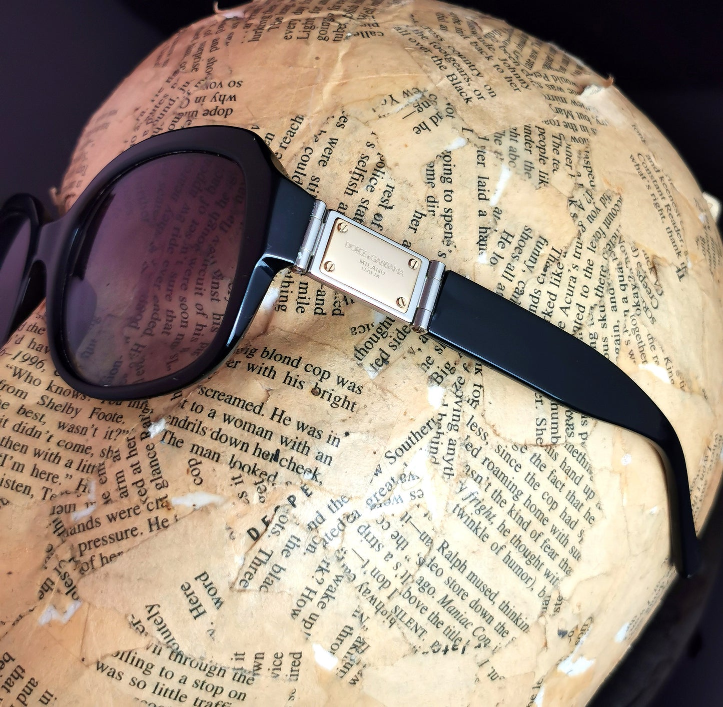 Dolce and Gabbana Sunglasses, gradient lense, Black