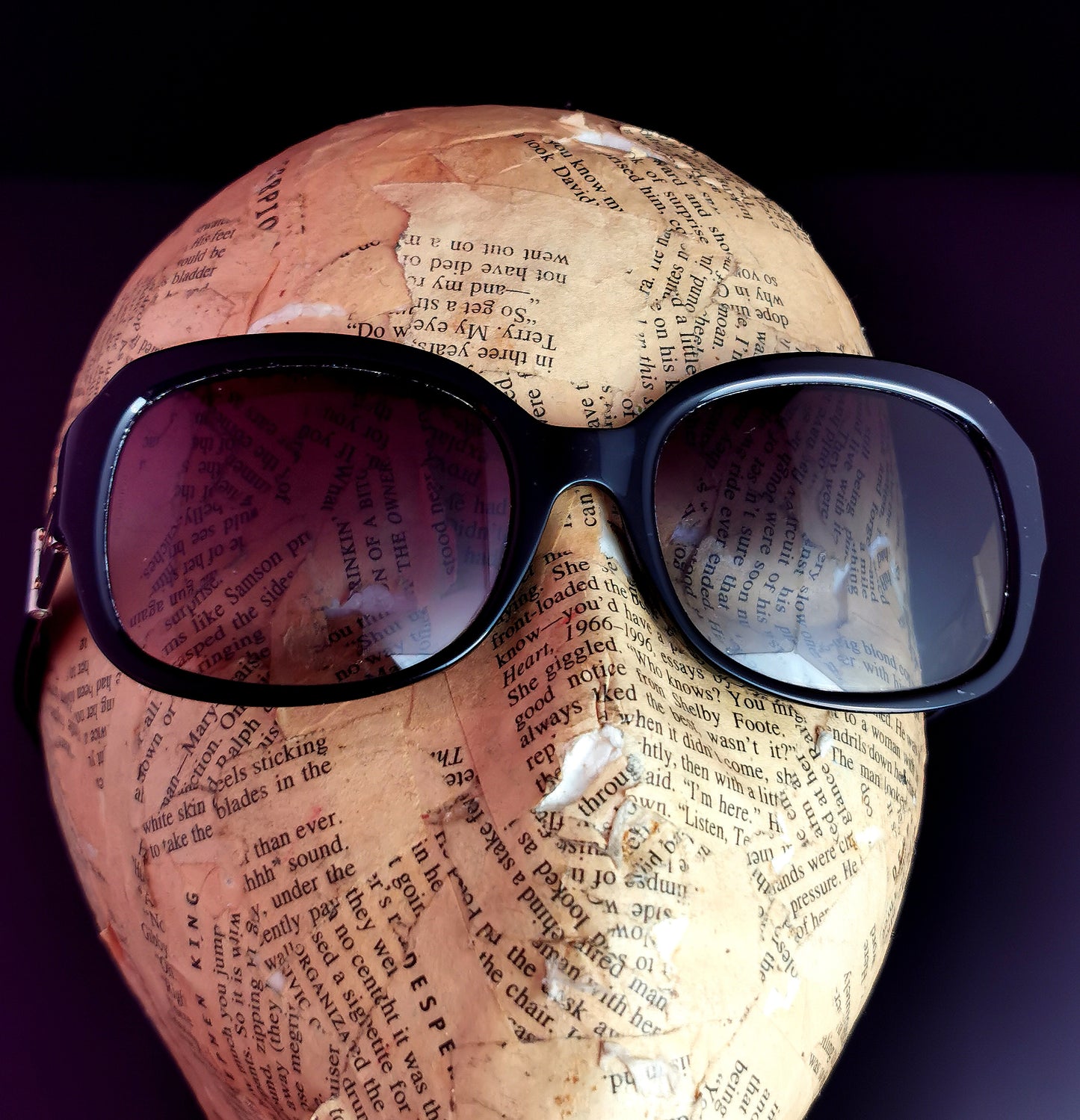 Dolce and Gabbana Sunglasses, gradient lense, Black