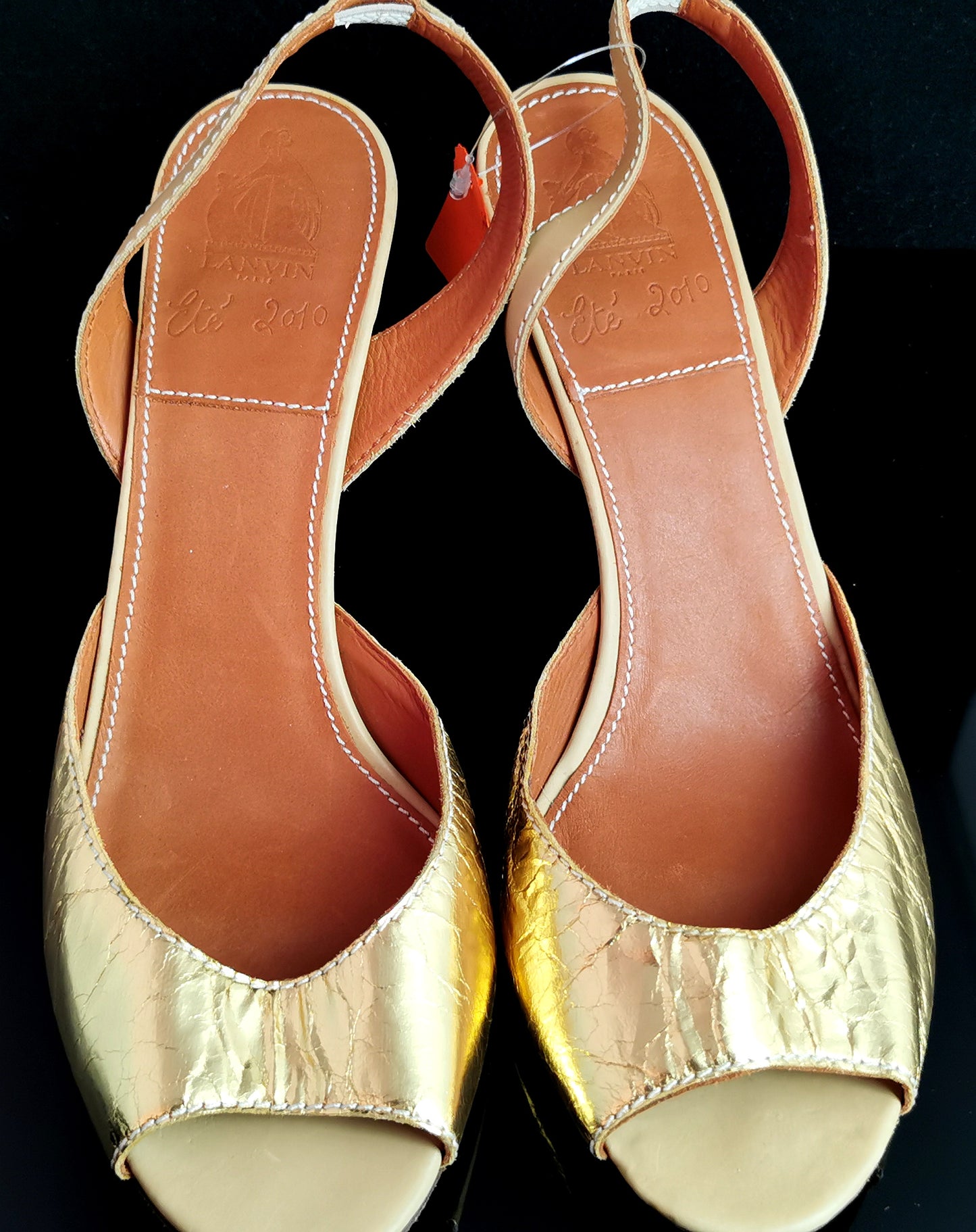 Lanvin ete 2010 crinkled gold leather shoes, green heeled slingback sandals