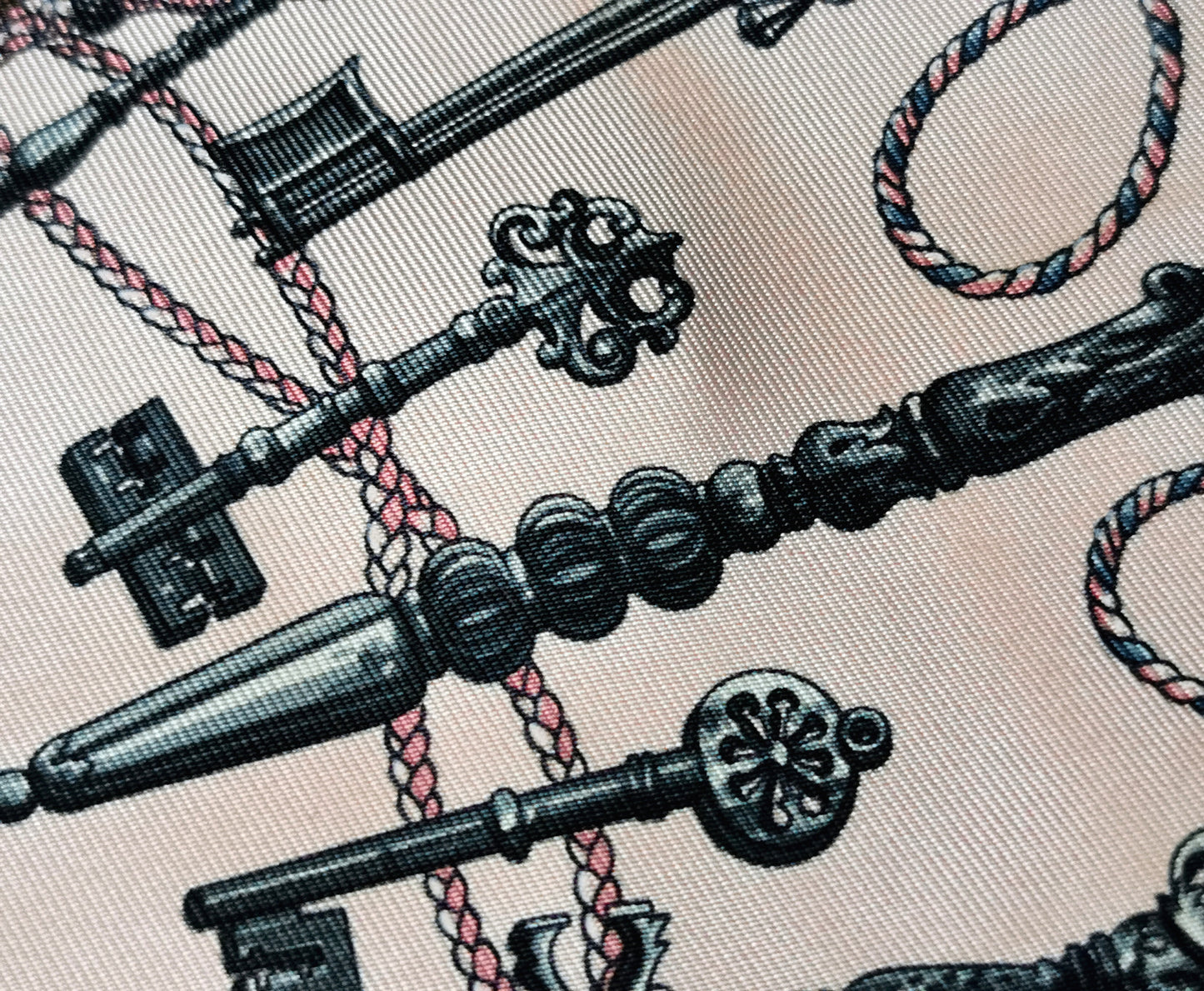 Hermes Silk scarf, Keys Les Cles, pink, Boxed