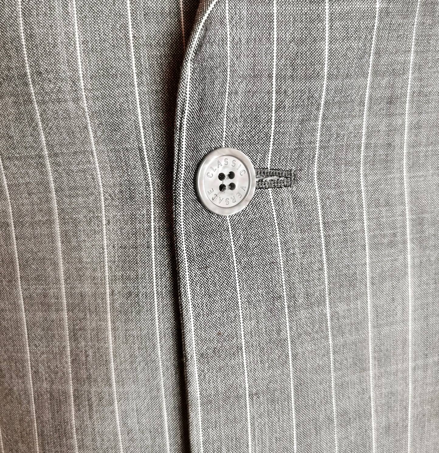 Vintage Versace Classic Mens Grey pinstripe suit