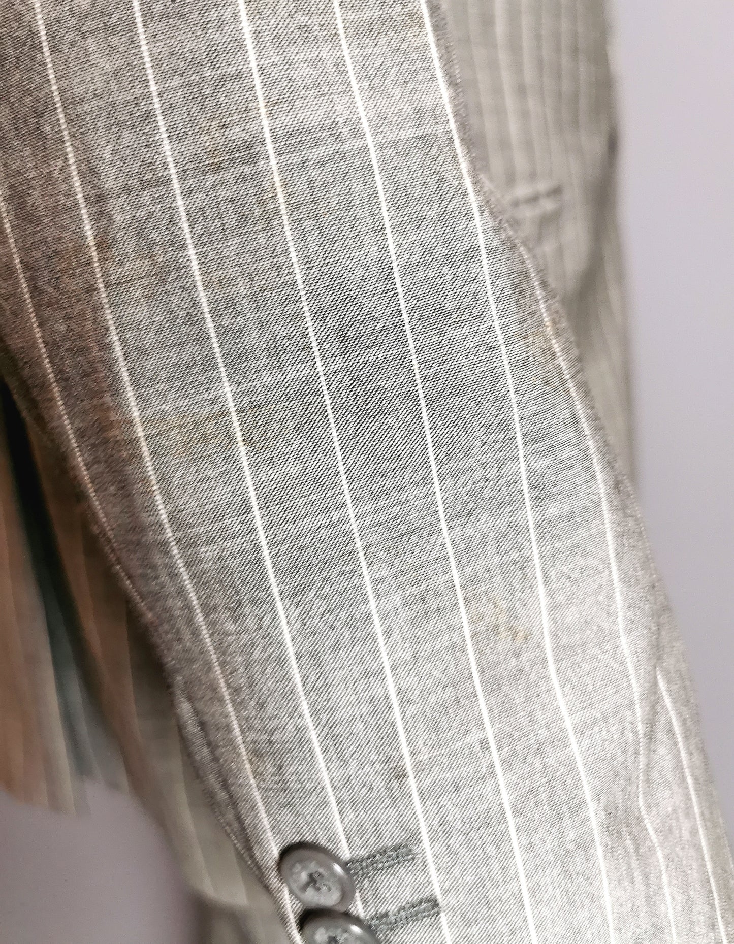 Vintage Versace Classic Mens Grey pinstripe suit