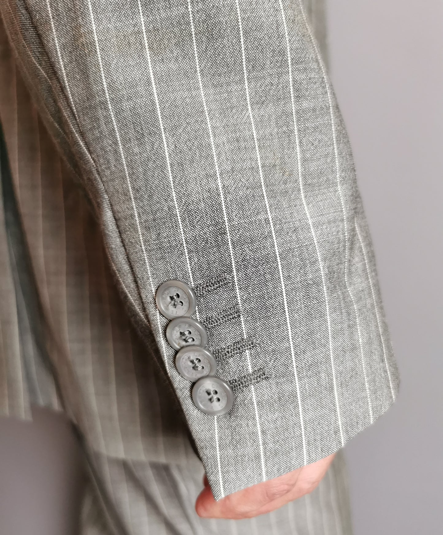 Vintage Versace Classic Mens Grey pinstripe suit