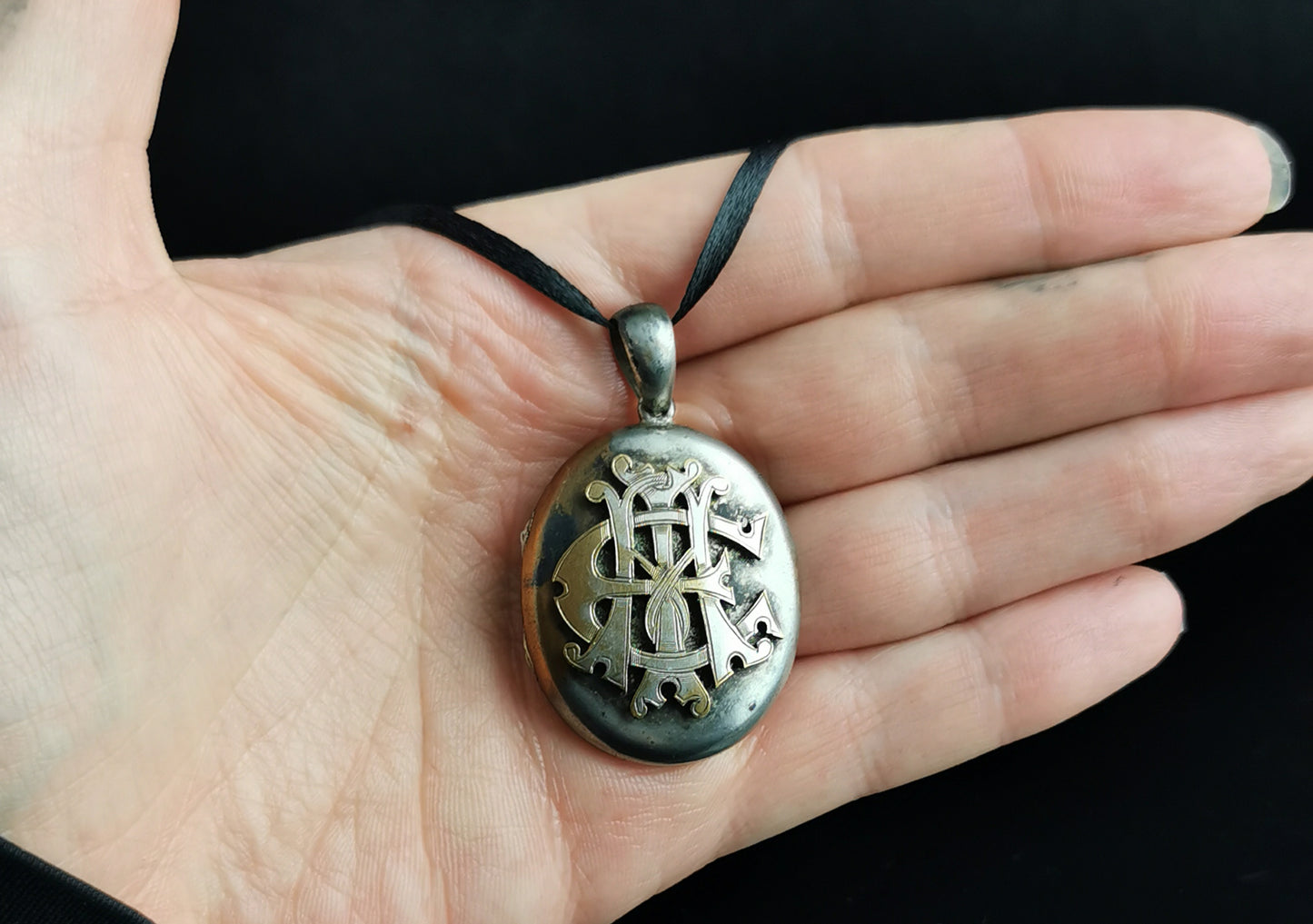 Antique Victorian Silver plated locket, Monogram, AEI pendant