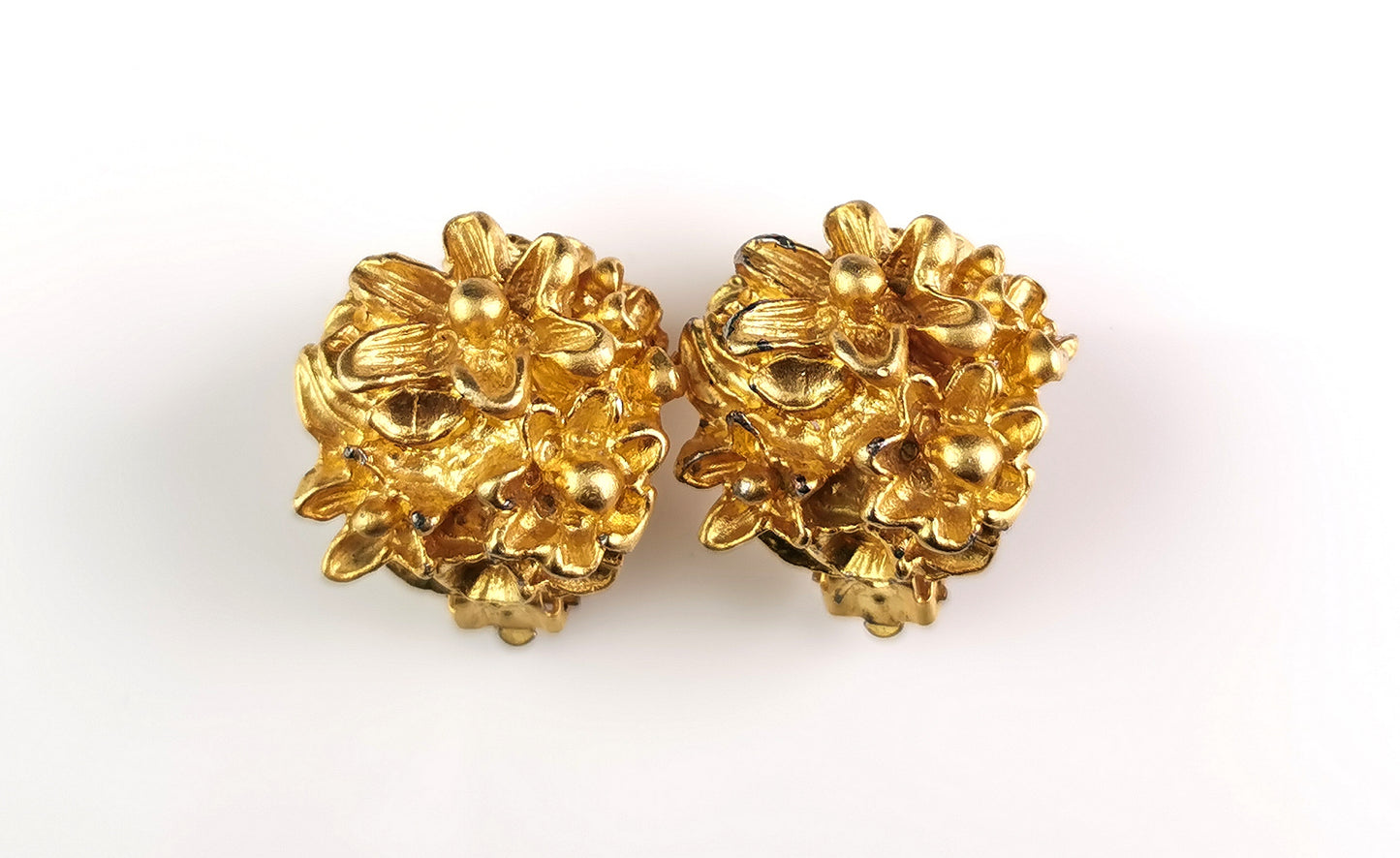 Vintage Gold tone floral clip on earrings, chunky