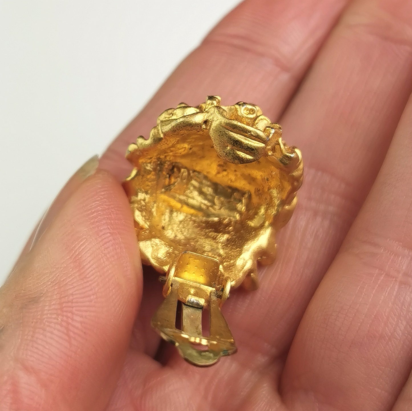 Vintage Gold tone floral clip on earrings, chunky