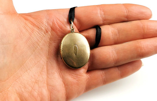 Antique Victorian gilt locket pendant