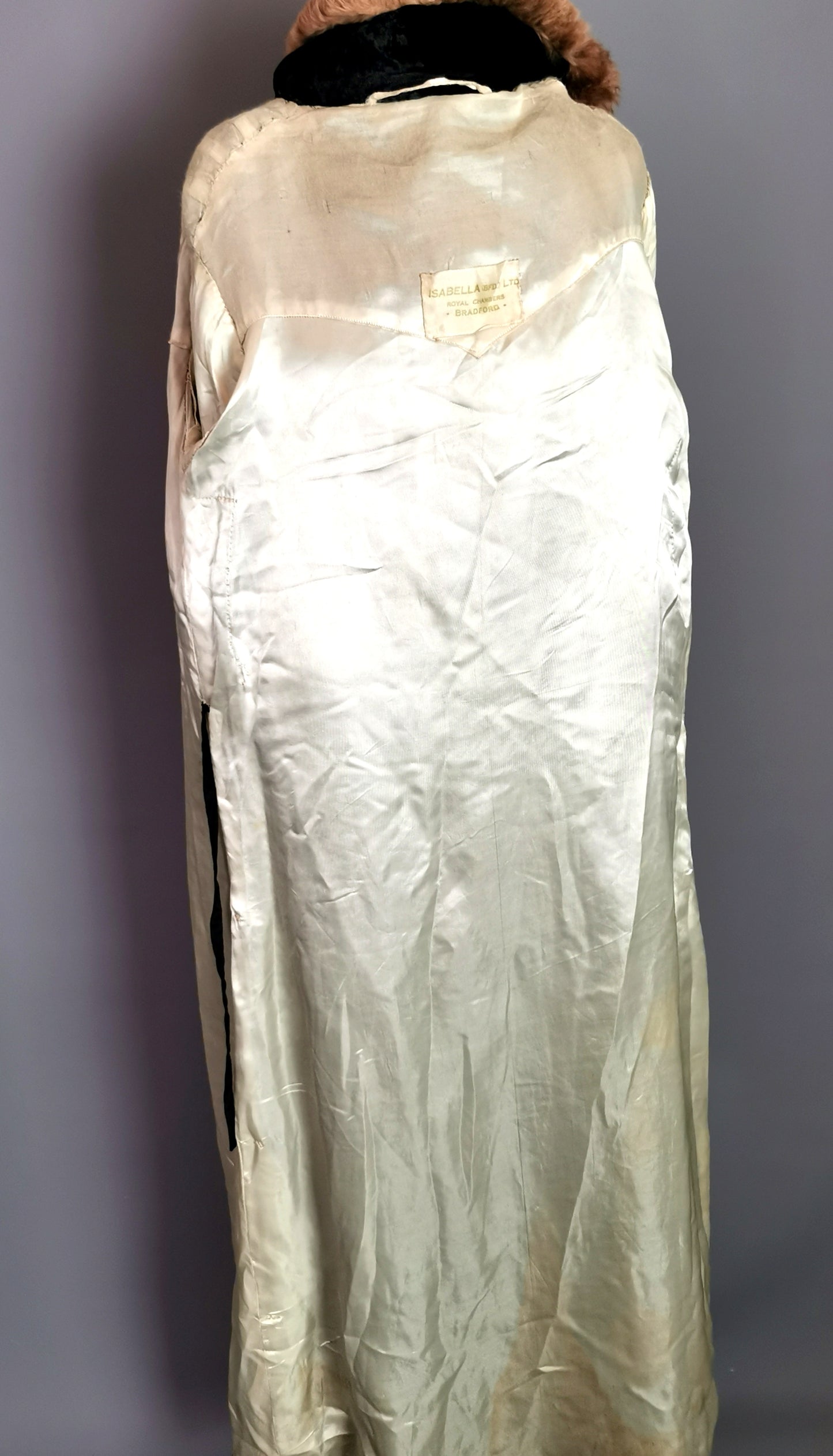 Vintage 1930s Black velvet opera coat, Mink trimmed