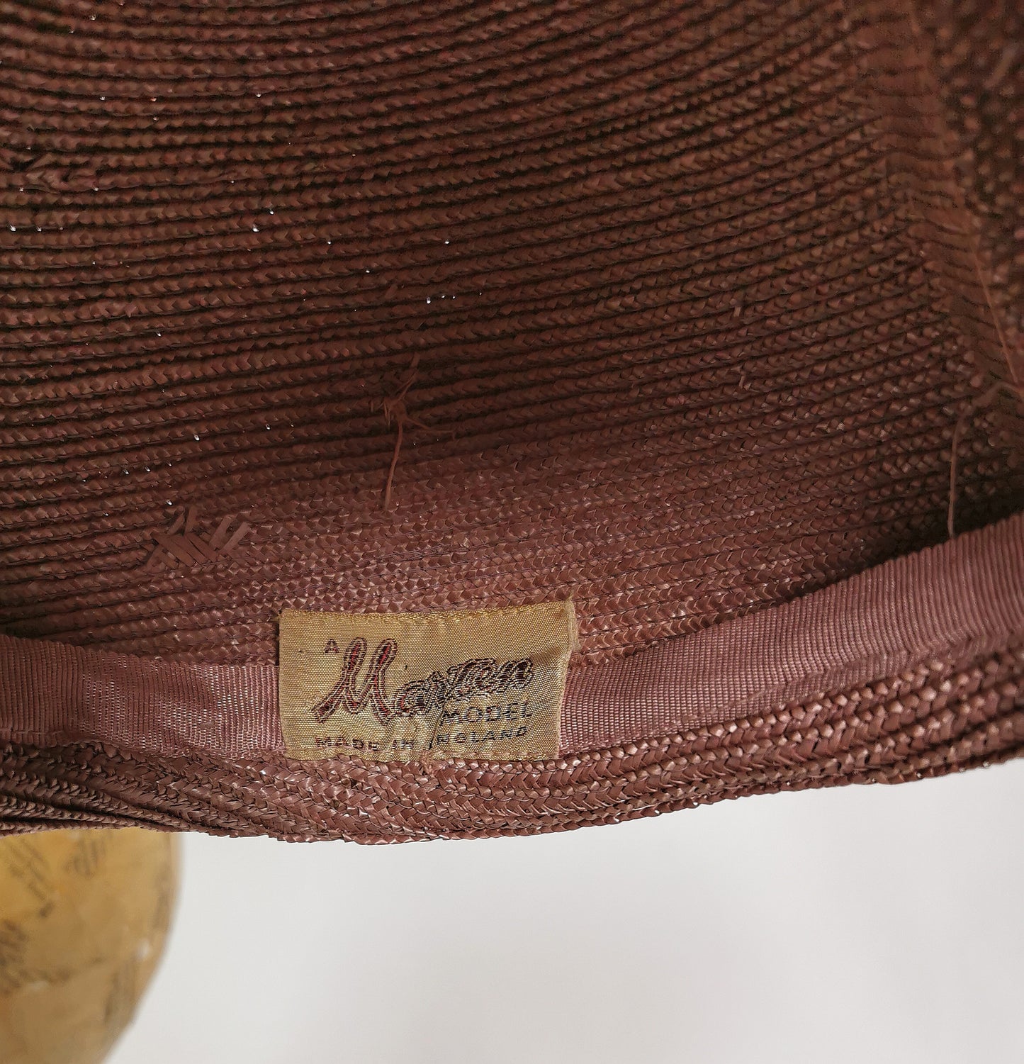 Vintage c1950s ladies peach sisal floral hat