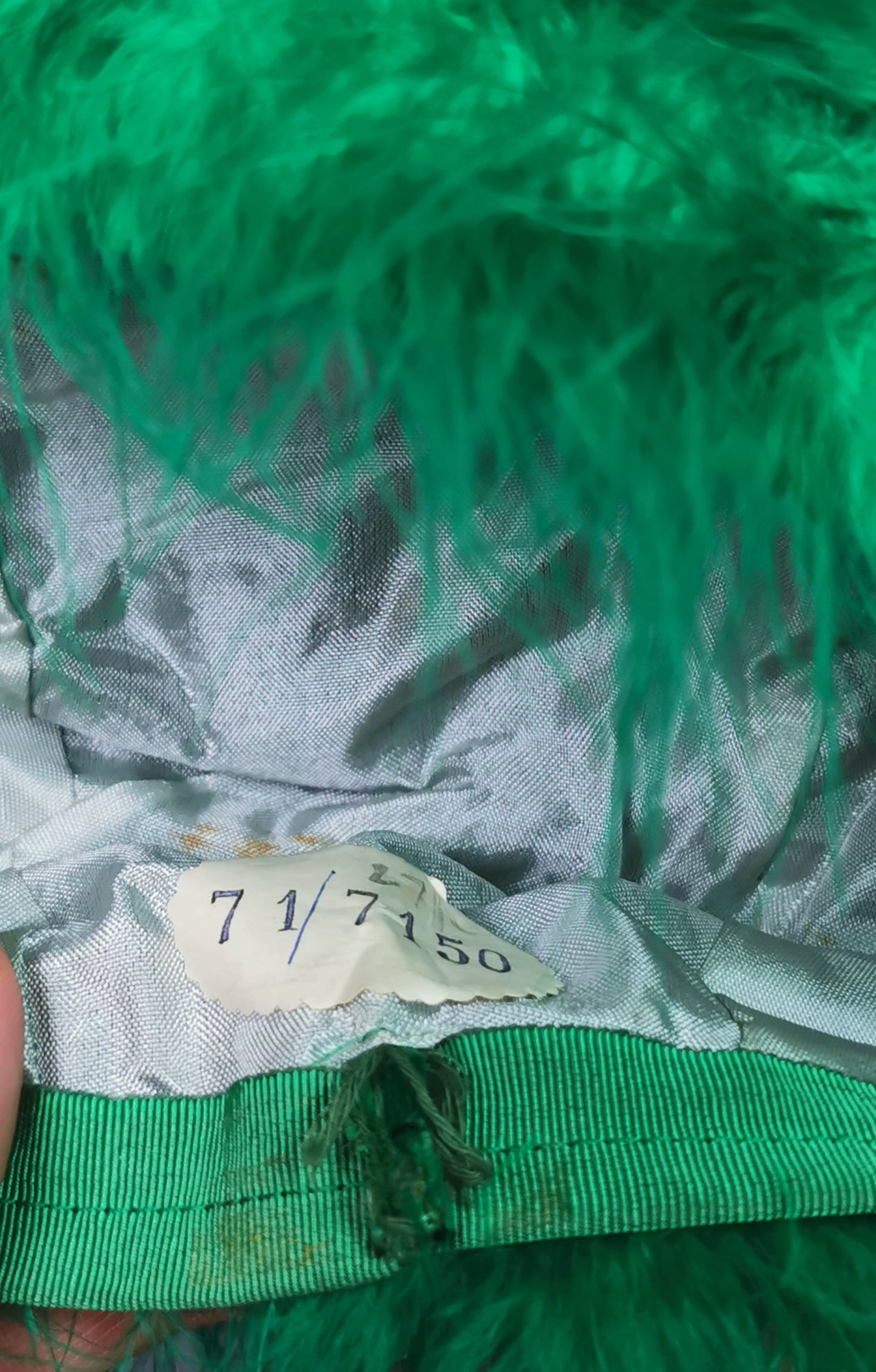 Vintage Vibrant green marabou feather pillbox hat