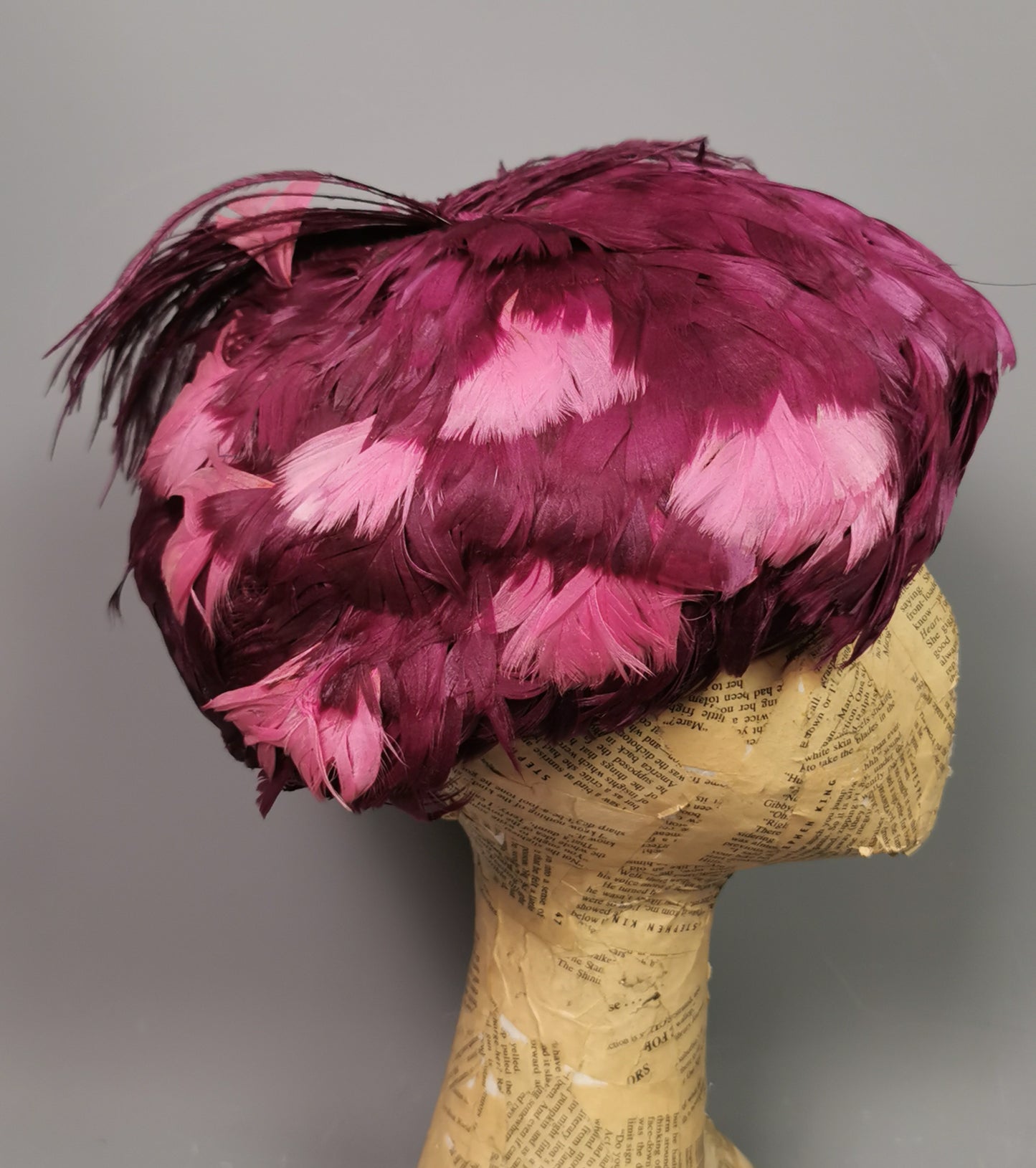 Vintage feather hat, magenta, Ostrich feather