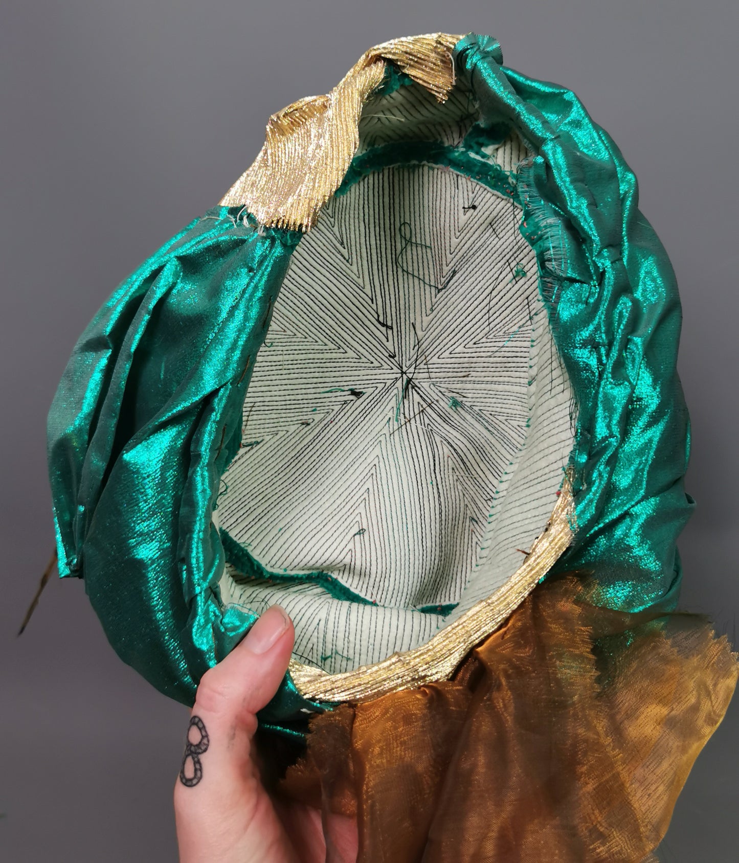 Vintage Fancy dress turban hat, costume, Feather, peacock