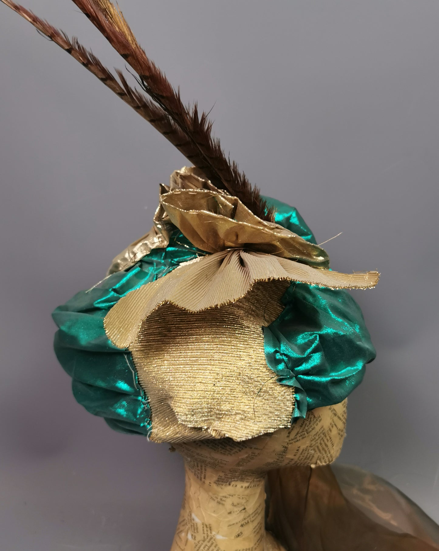 Vintage Fancy dress turban hat, costume, Feather, peacock