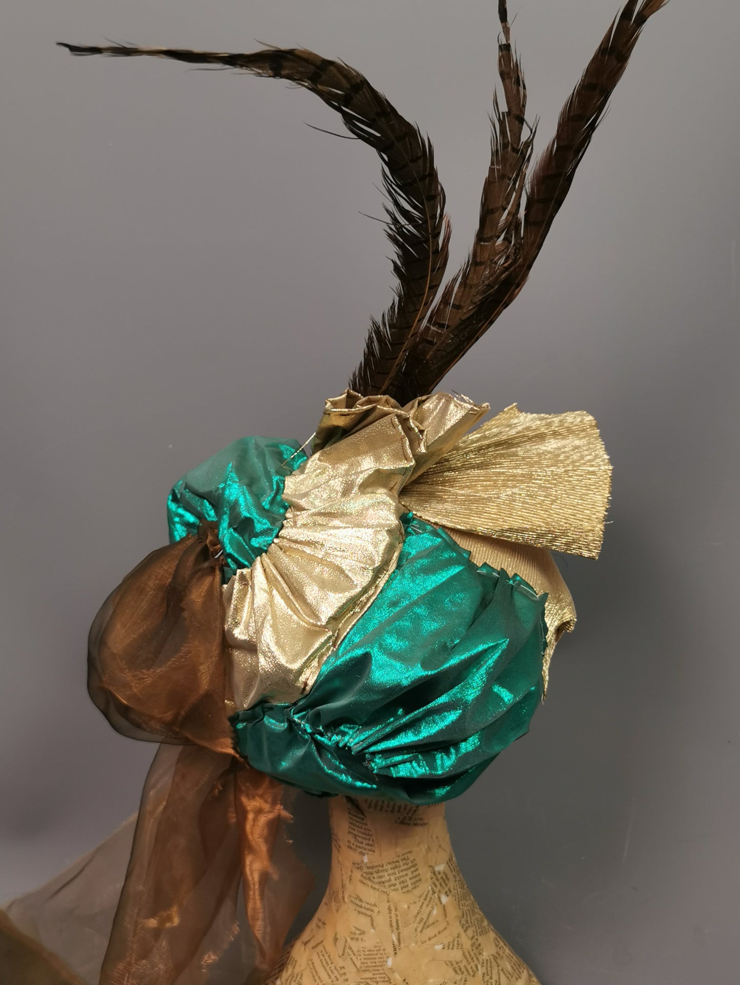 Vintage Fancy dress turban hat, costume, Feather, peacock