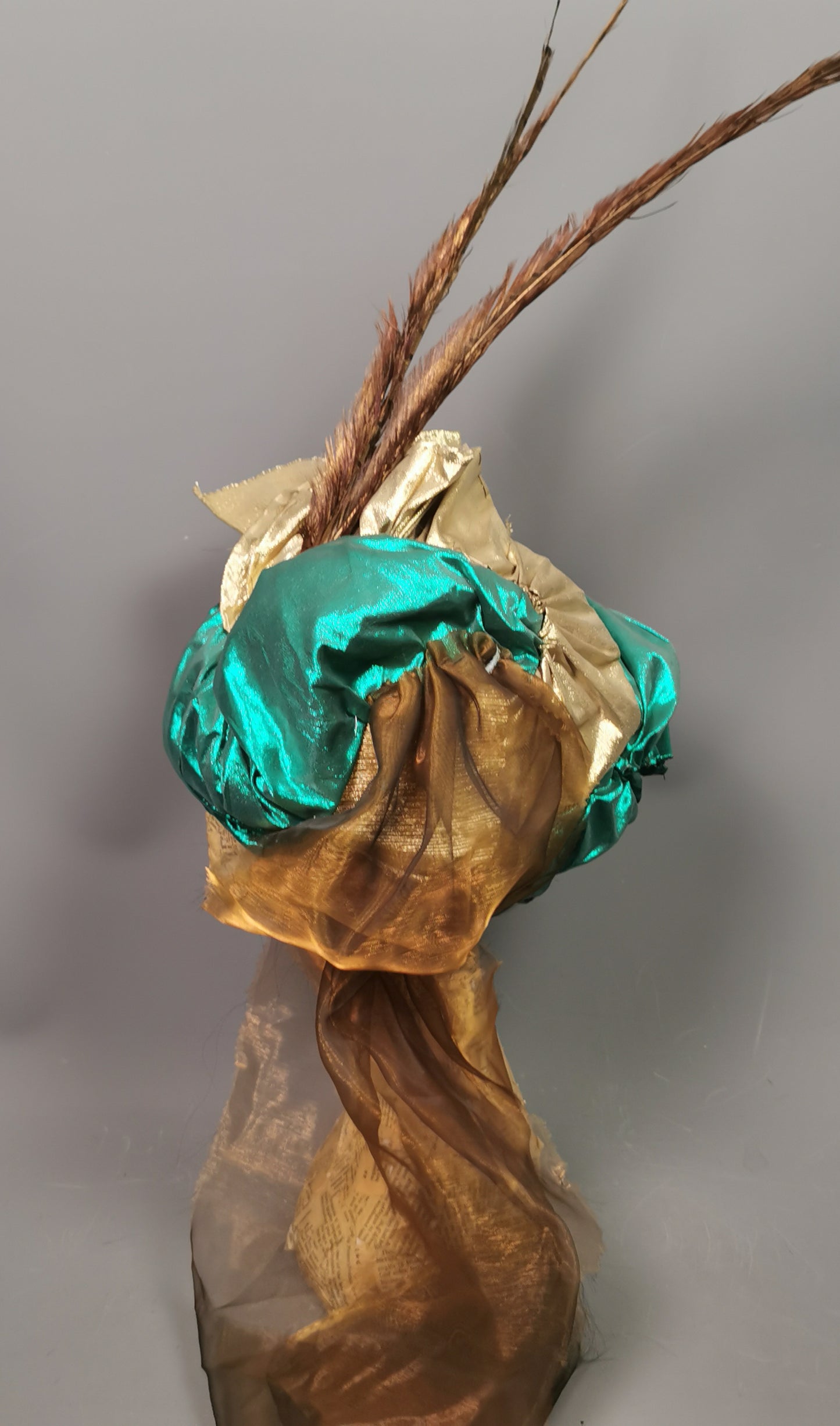 Vintage Fancy dress turban hat, costume, Feather, peacock