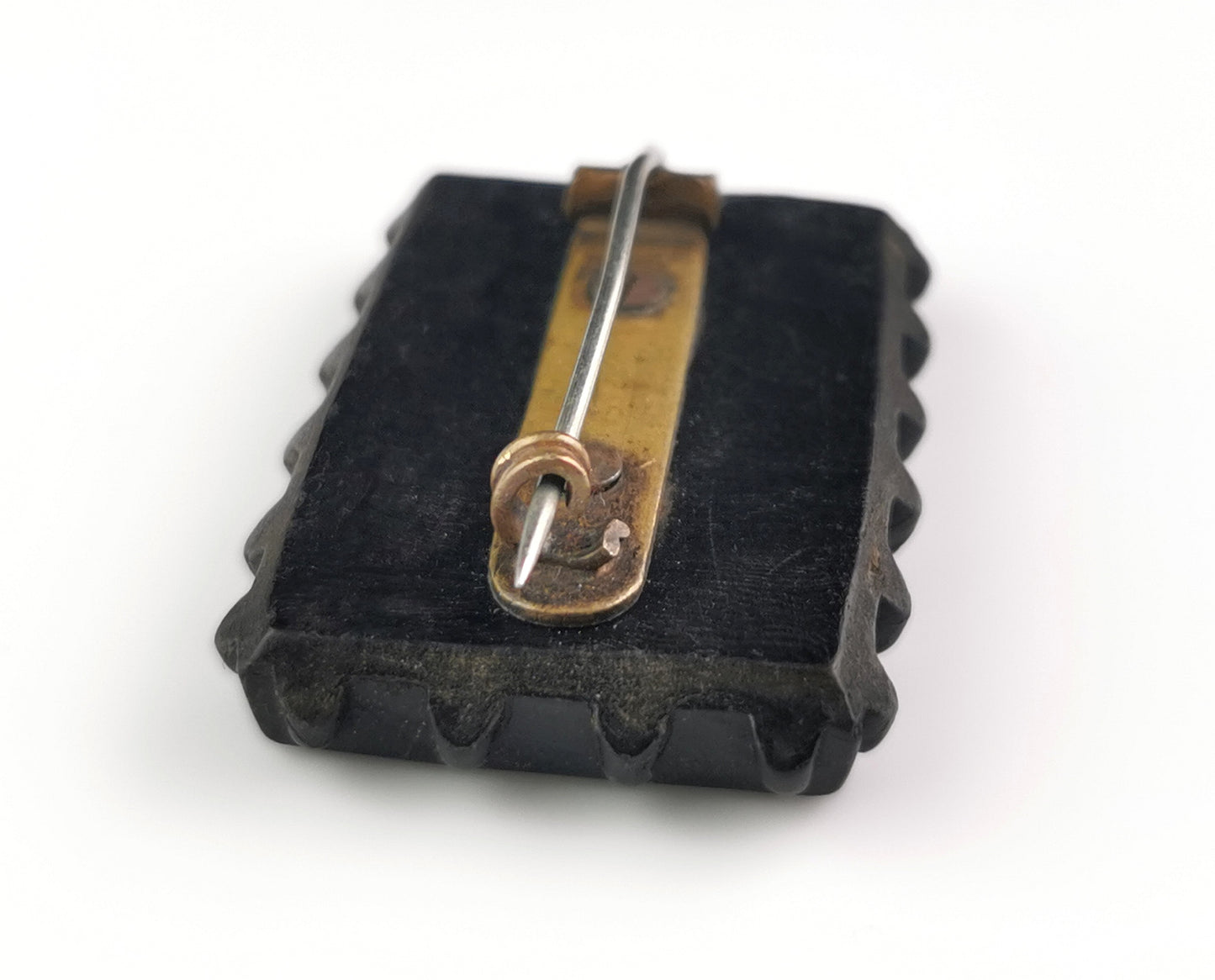 Antique Victorian Whitby Jet Mizpah brooch