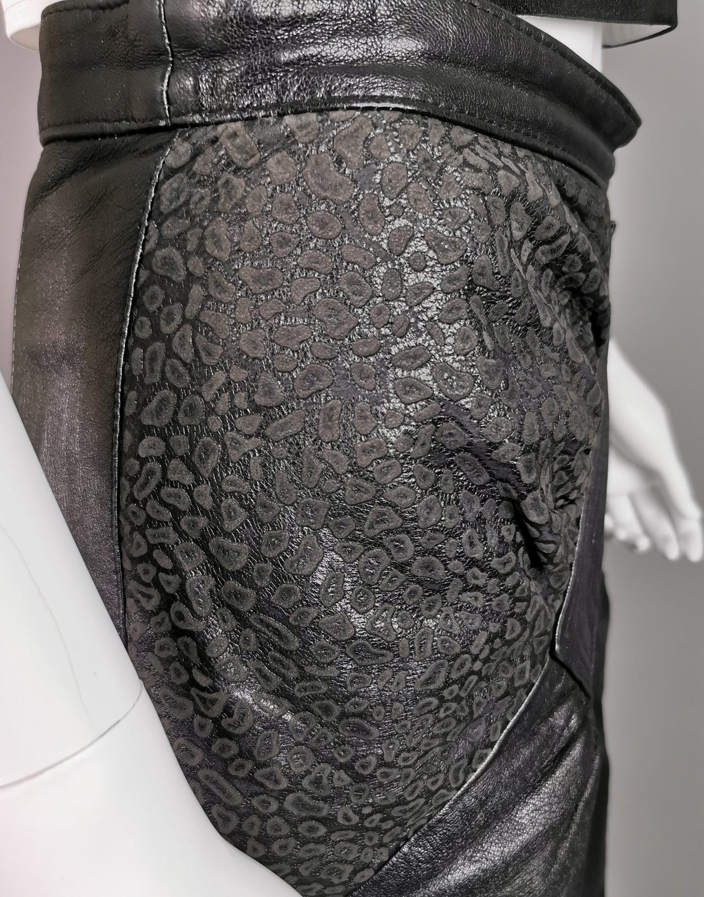 Vintage 1980s leather mini skirt, Animal print