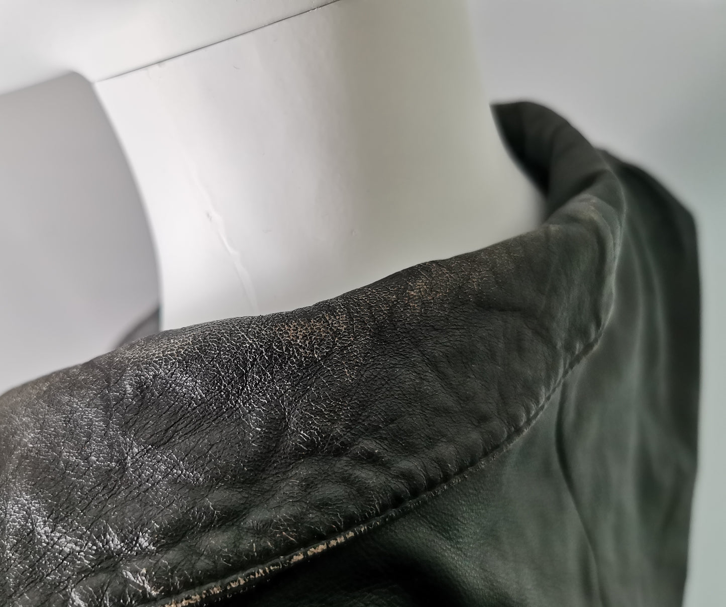 Vintage 1980s cropped Leather jacket, Tie front