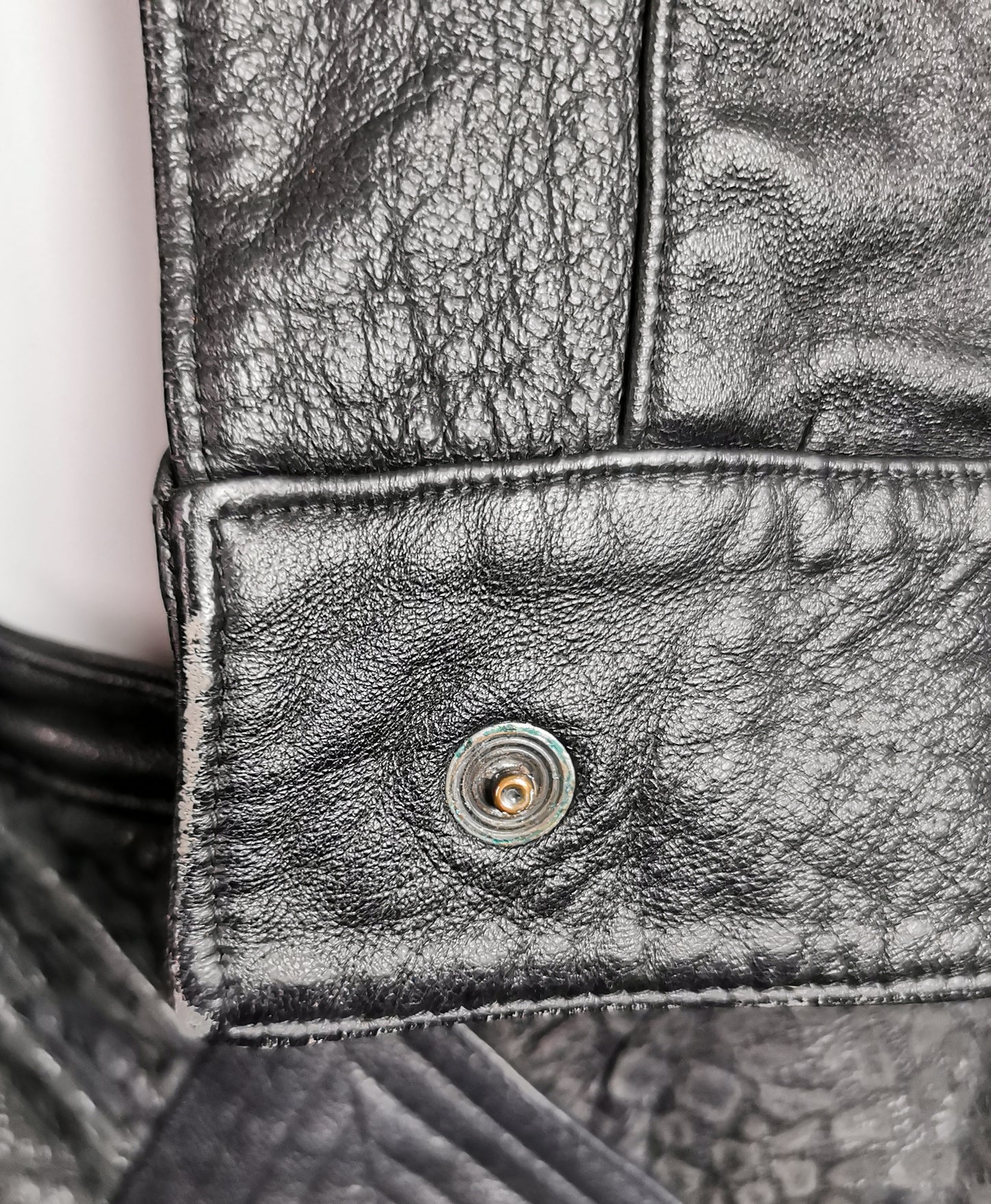 Vintage 1980s cropped Leather jacket, Tie front