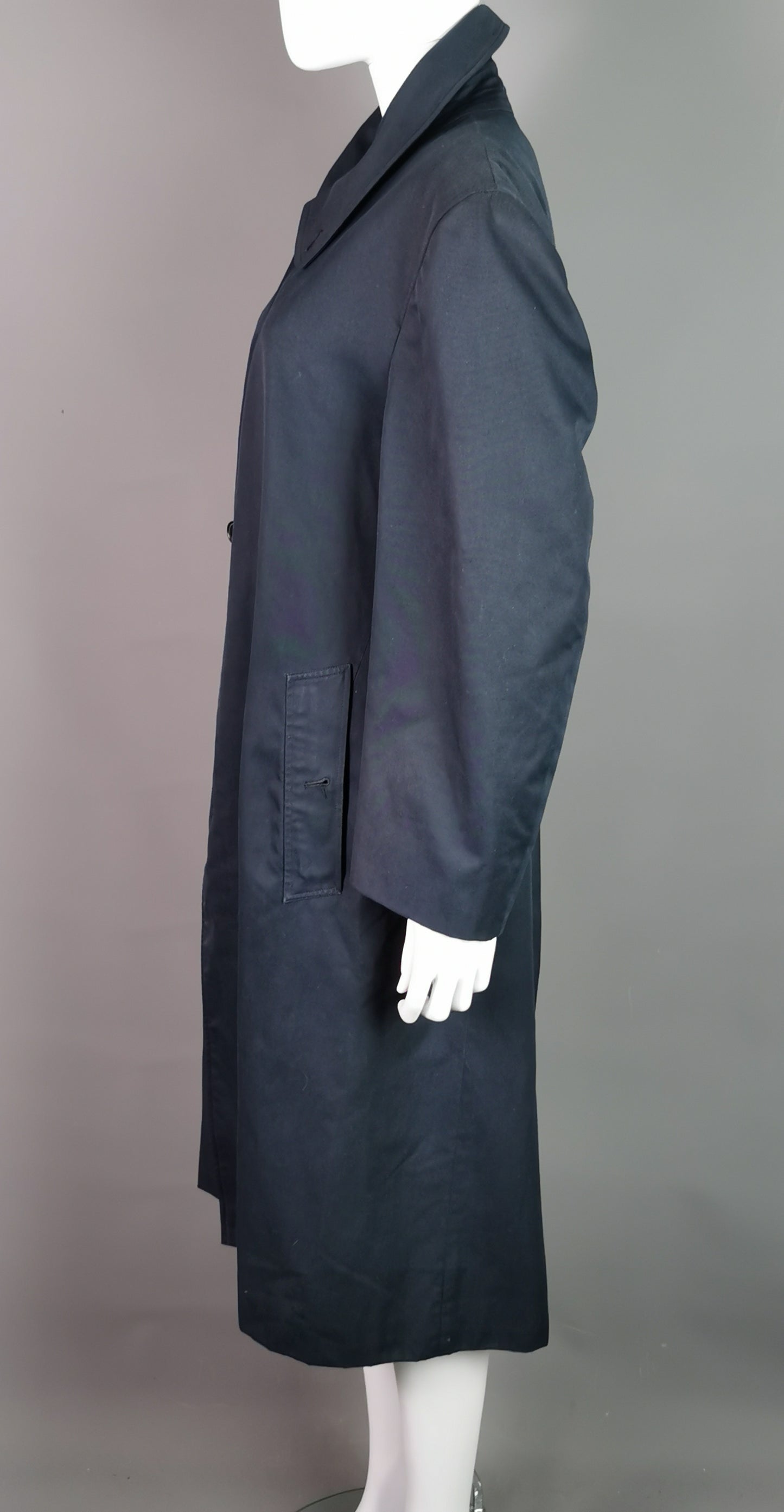 Vintage Mens Burberry navy trench coat, Mac