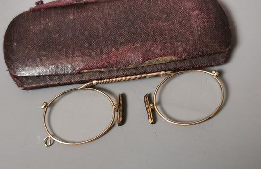 Vintage pince nez spectacles, oval frame, eye glasses