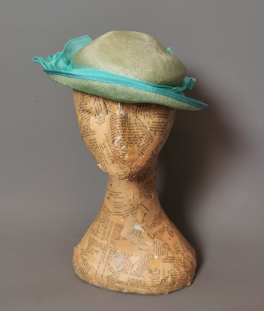 Vintage sisal formal hat, mint green, ruffle