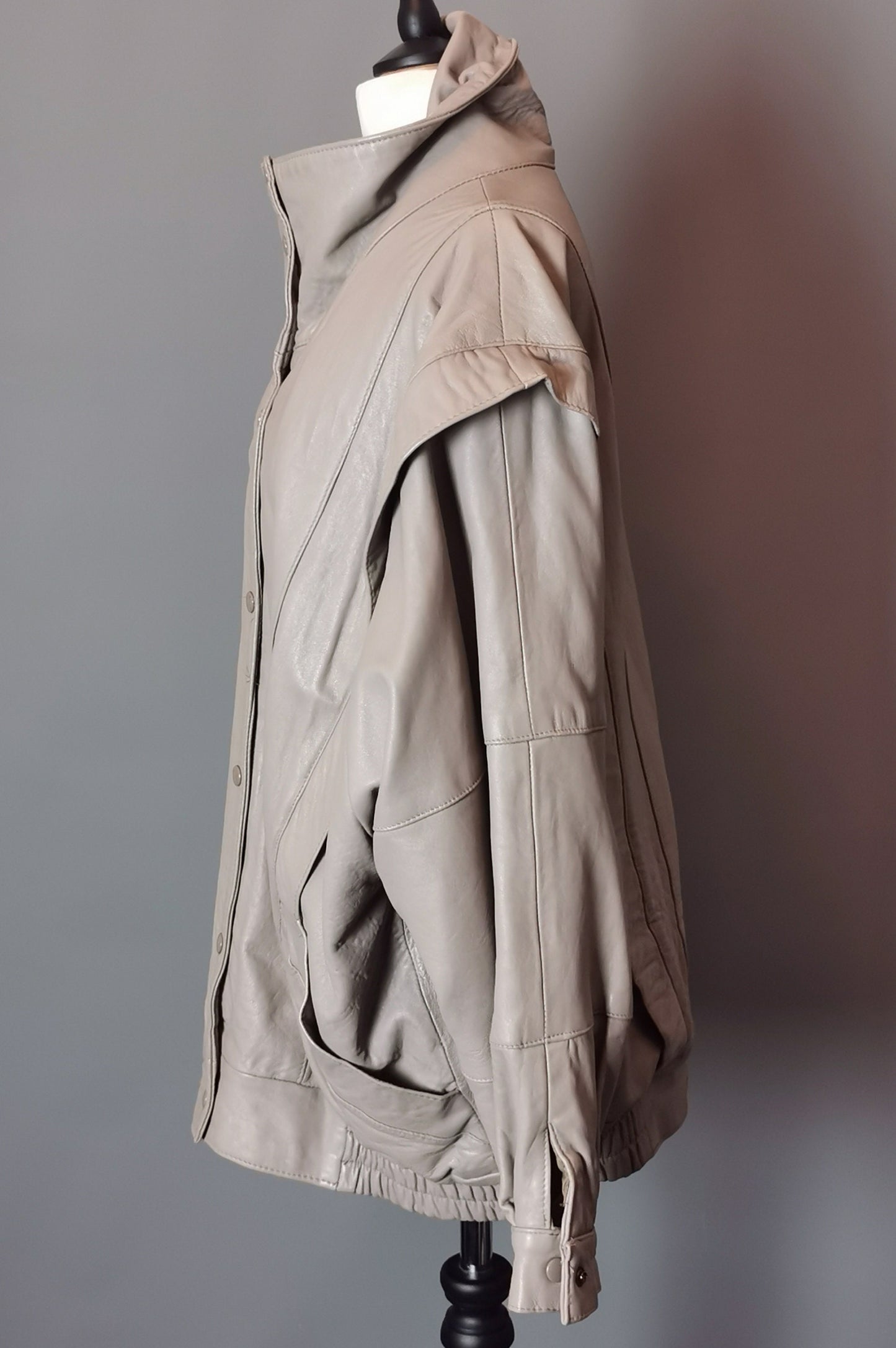 Vintage 1980s batwing leather jacket, Taupe