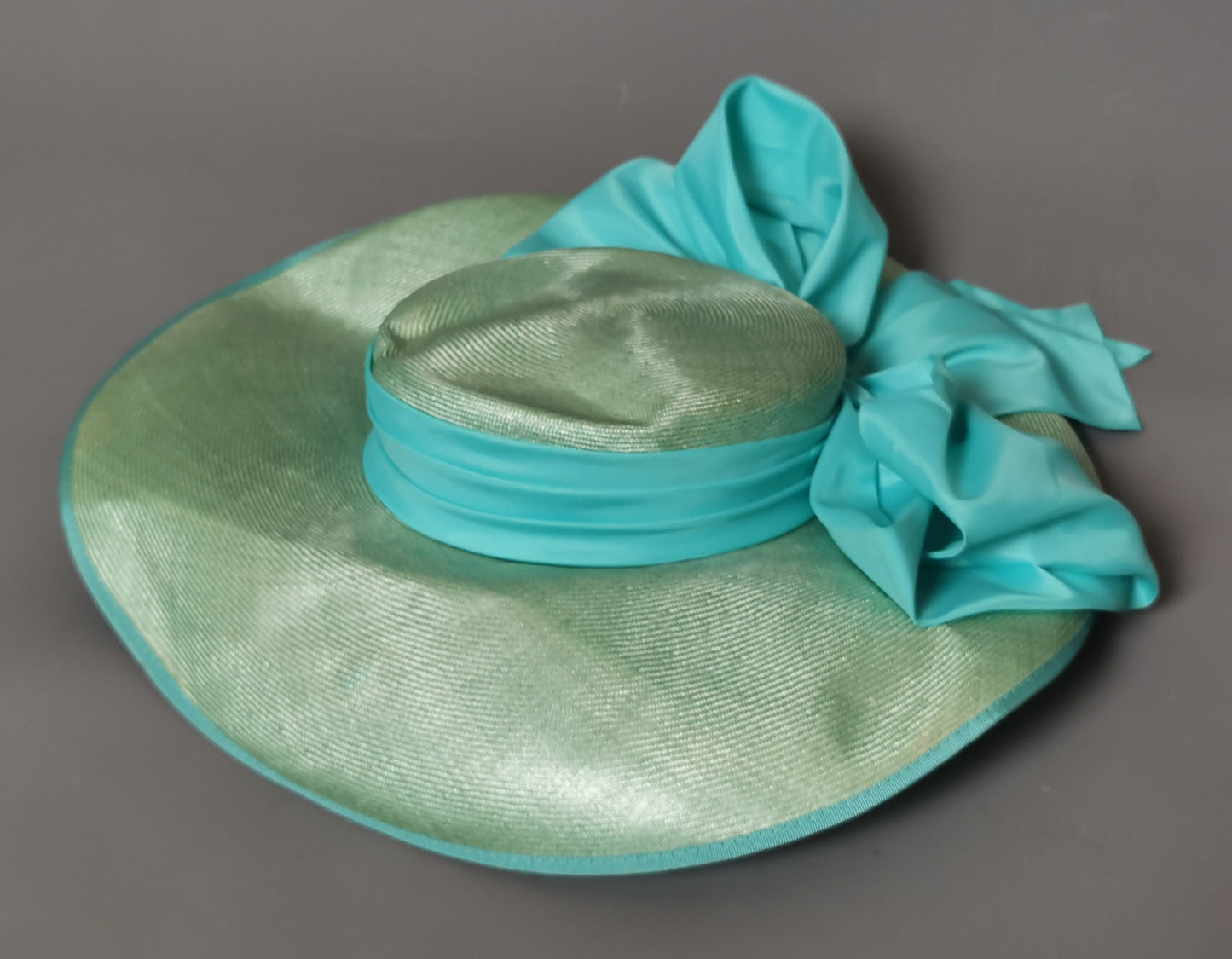 Vintage wide brim sun hat, mint green, bow back