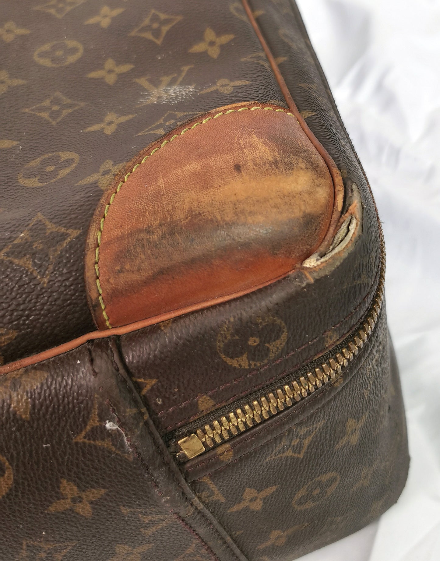 Vintage Louis Vuitton Sirius 65 Suitcase