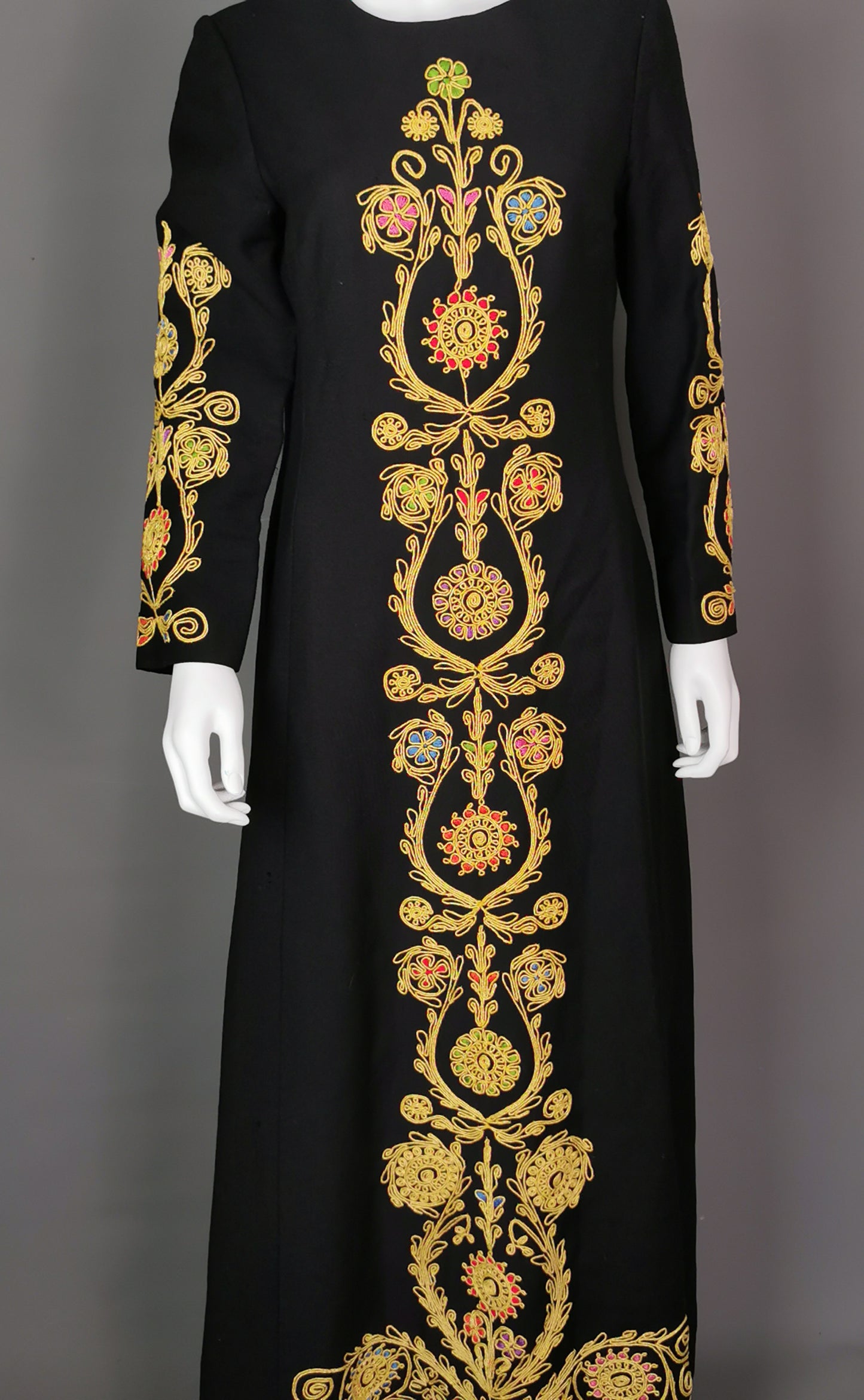 Vintage Jewish kaftan dress, Embroidered