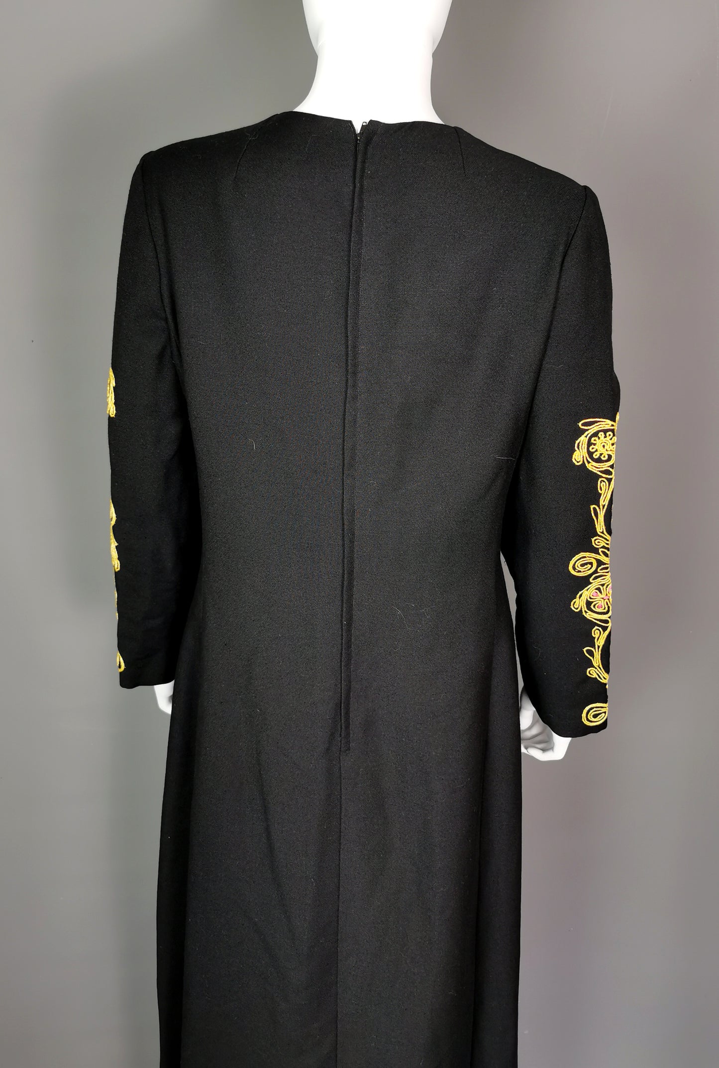 Vintage Jewish kaftan dress, Embroidered