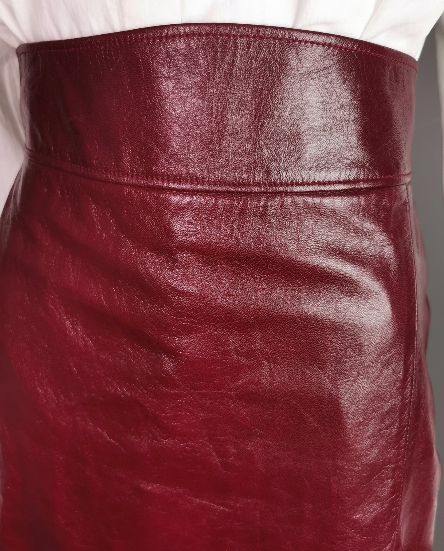 Gucci SS20 runway high waist leather pencil skirt, wine red, NWT