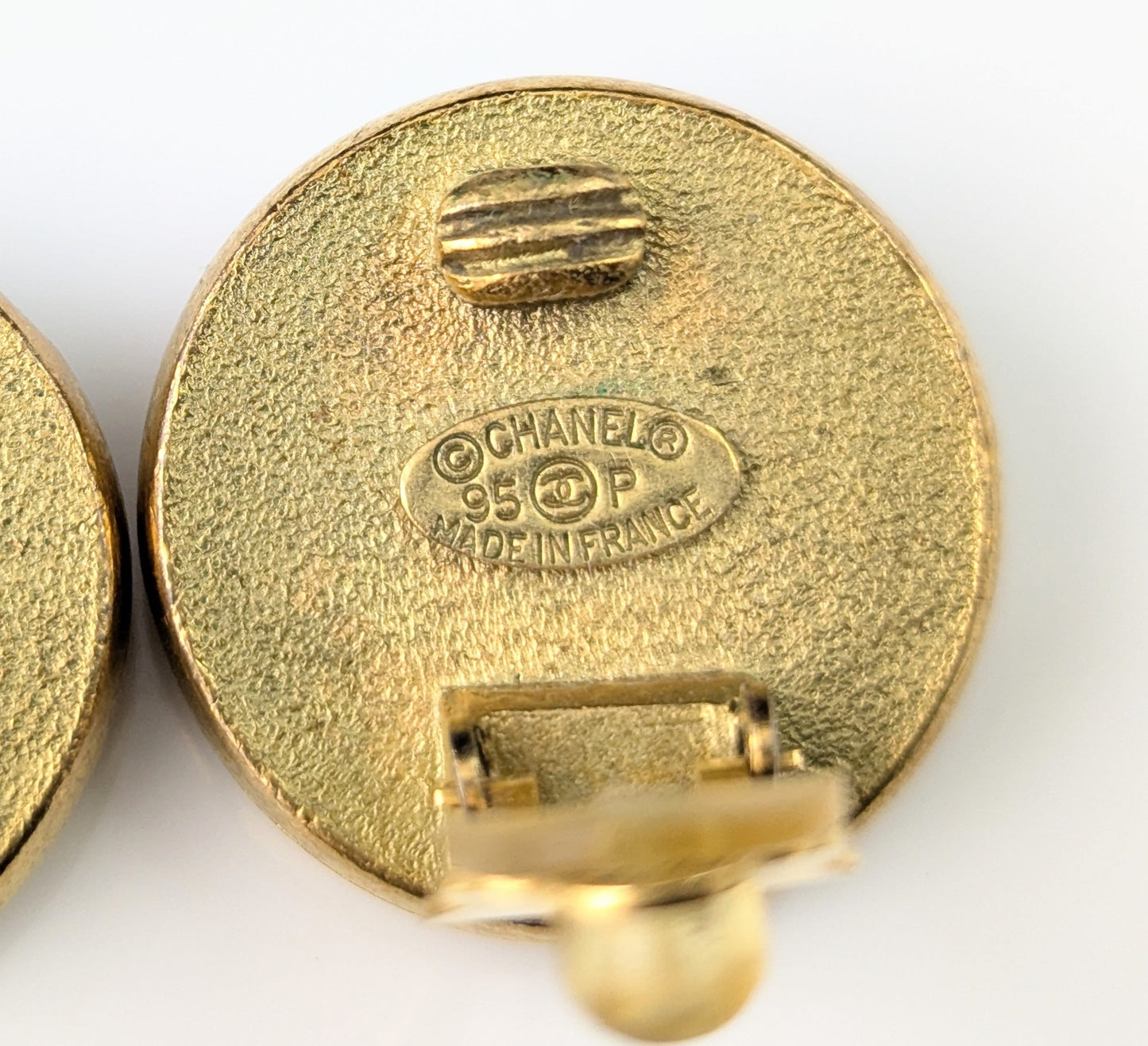 Vintage Chanel CC logo faux pearl clip on earrings, Gold tone