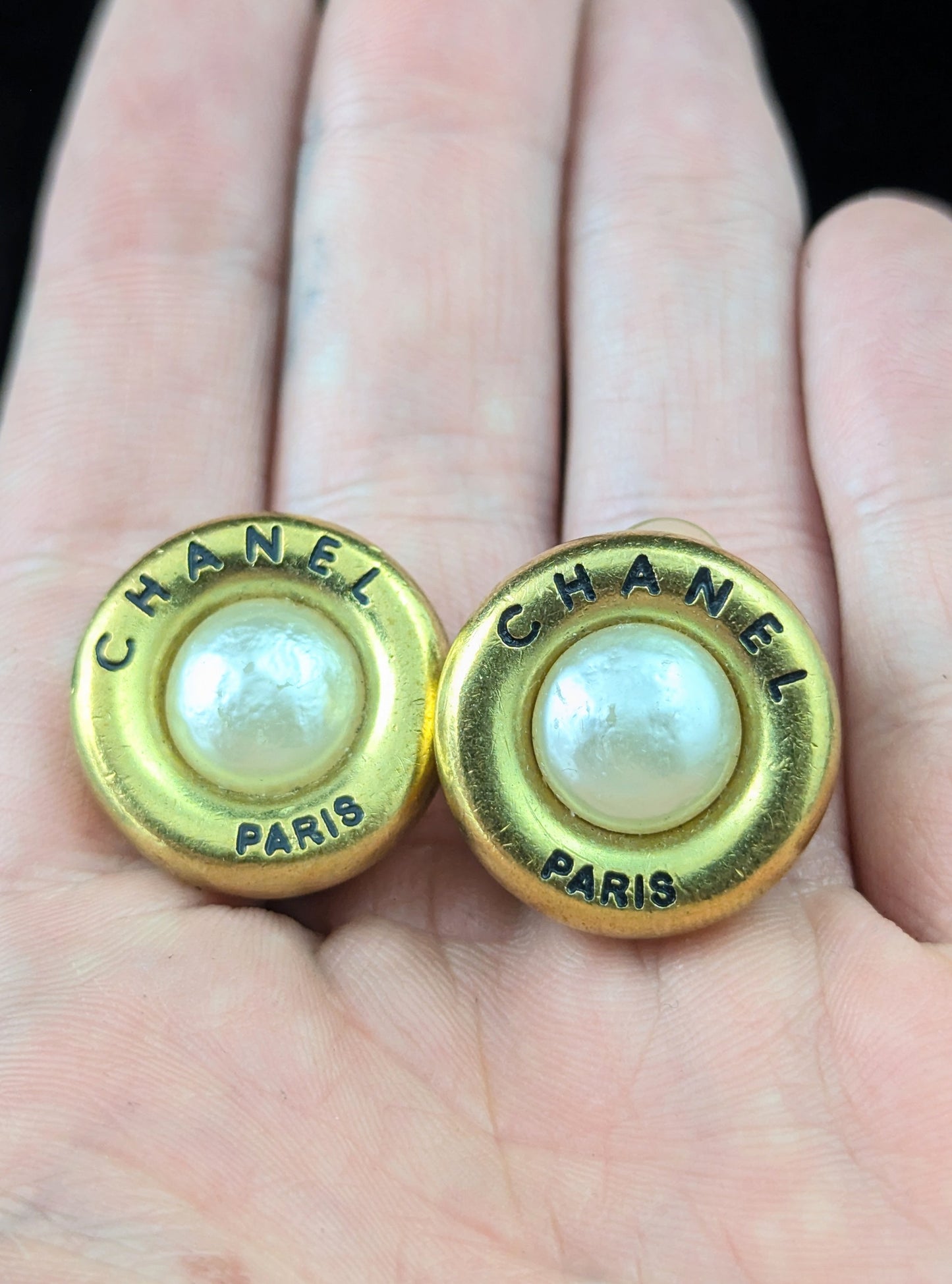 Vintage Chanel CC logo faux pearl clip on earrings, Gold tone