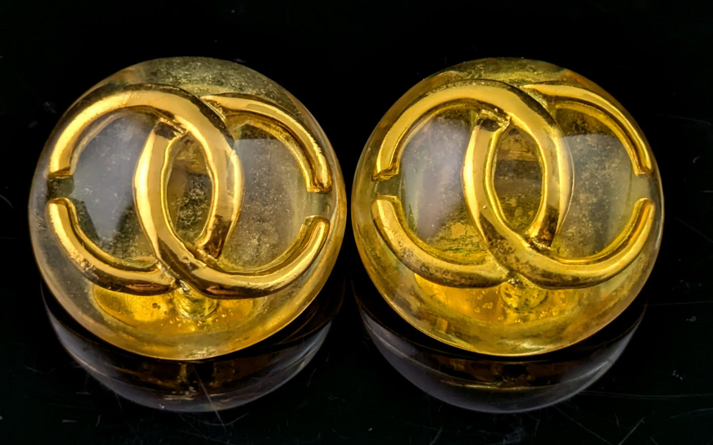 Vintage Chanel CC logo clip on earrings, Yellow and Gold tone
