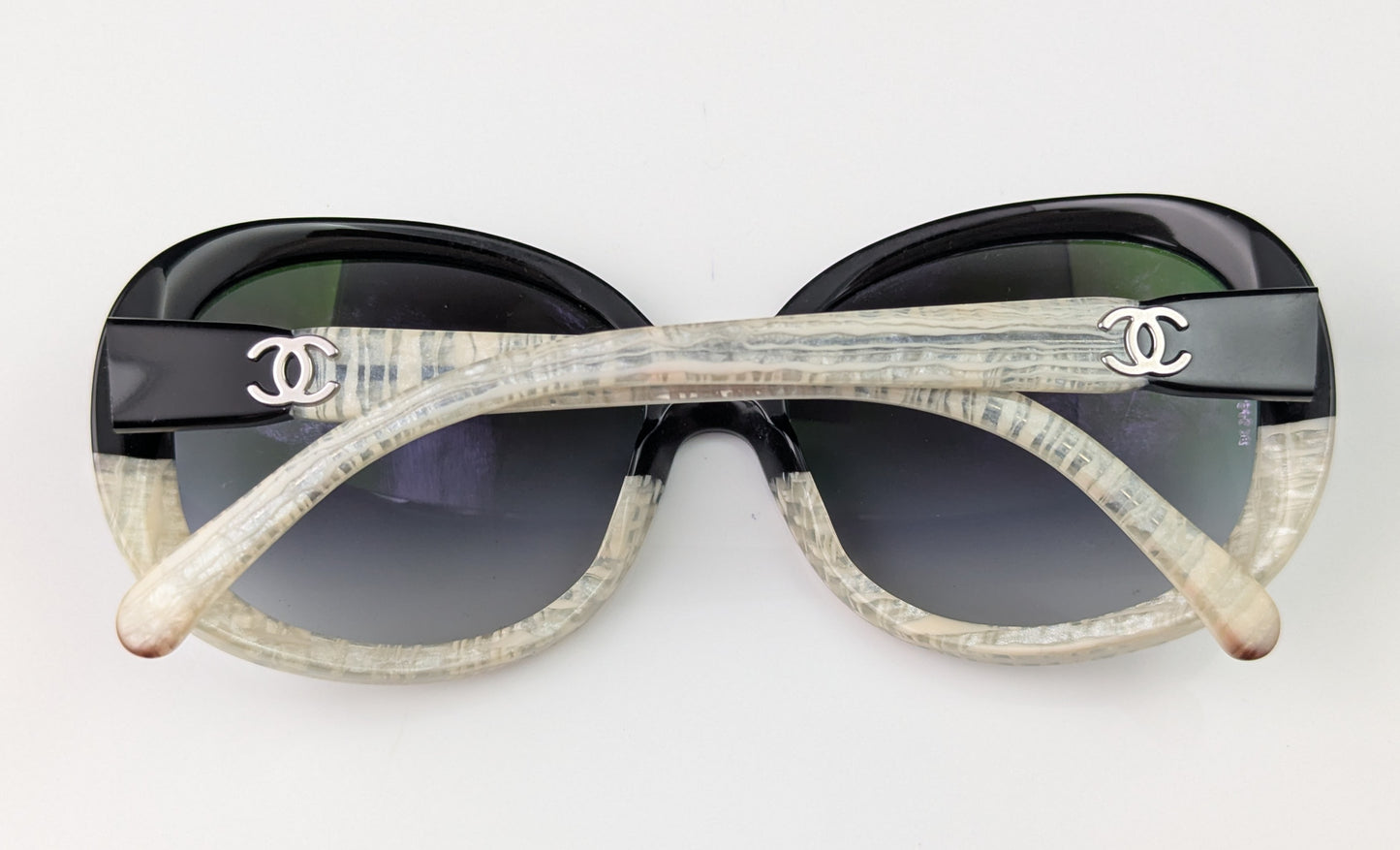 Vintage Chanel Sunglasses, Bi colour frames, Cased