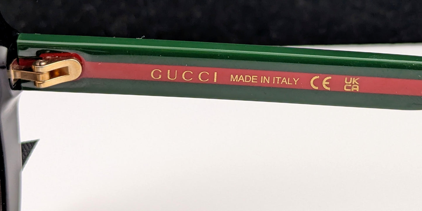 Gucci Stripe Arm Sunglasses, GG logo