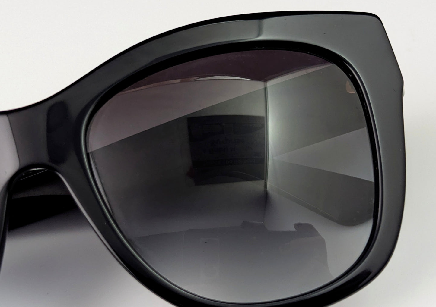 Vintage Dolce and Gabbana ladies sunglasses, black, gradient lense