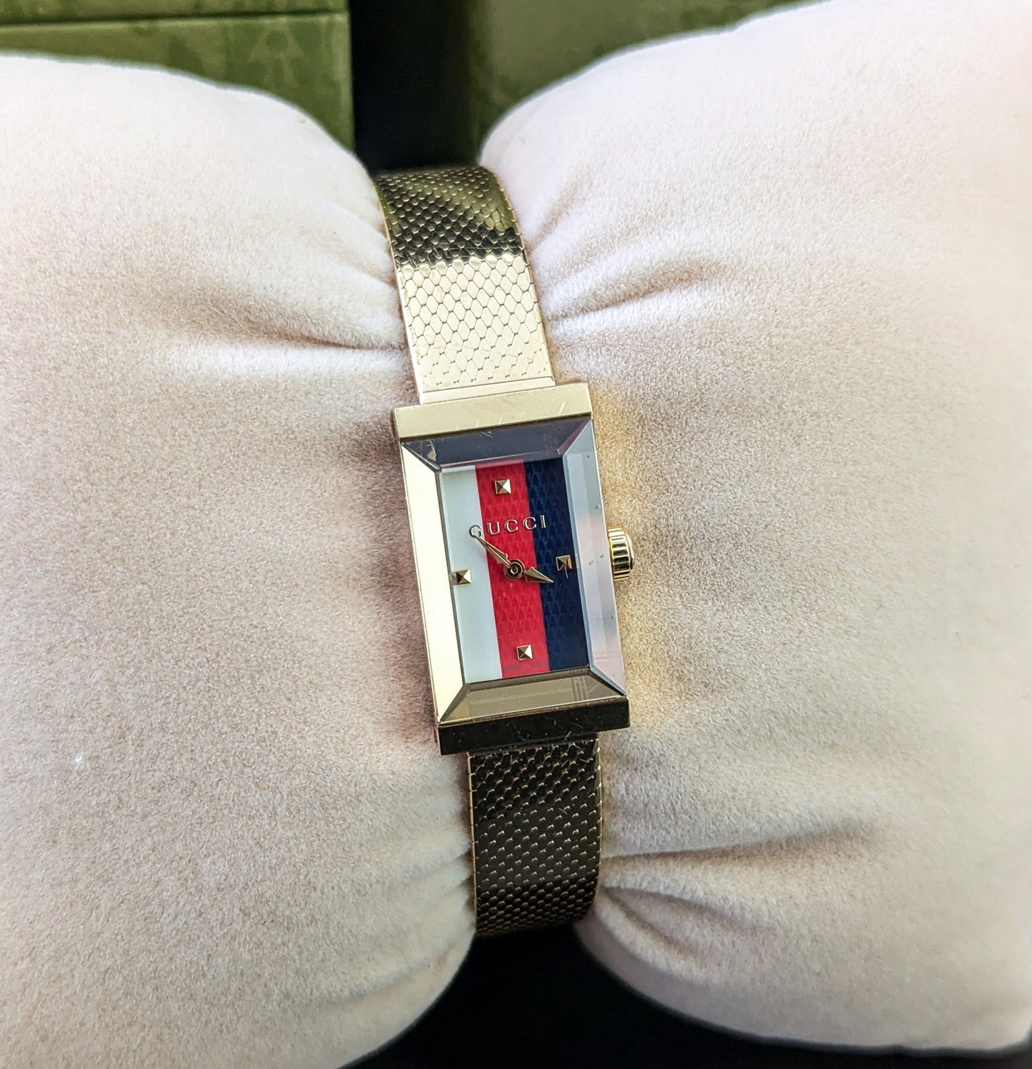 Vintage Gucci G frame wristwatch, gold plated, boxed