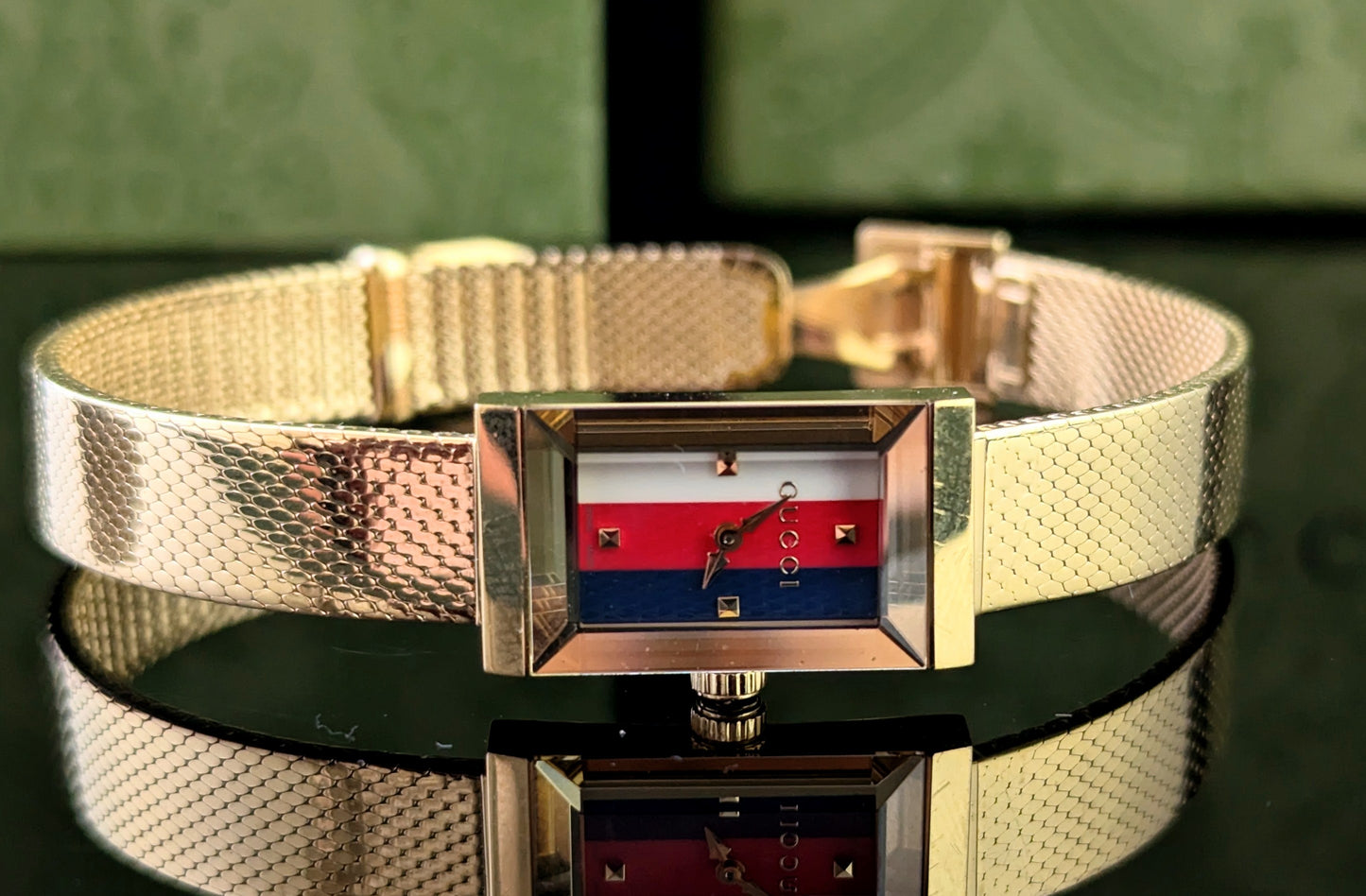 Vintage Gucci G frame wristwatch, gold plated, boxed