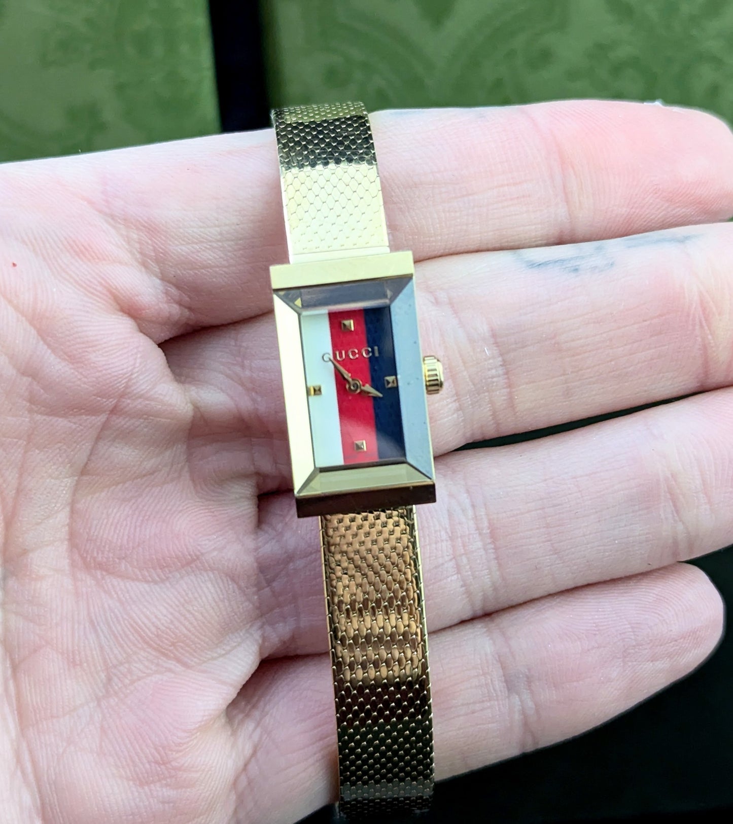Vintage Gucci G frame wristwatch, gold plated, boxed