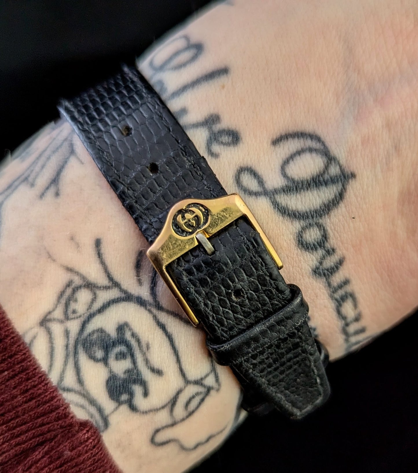 Gucci 4500m wristwatch, gold plated, Leather strap