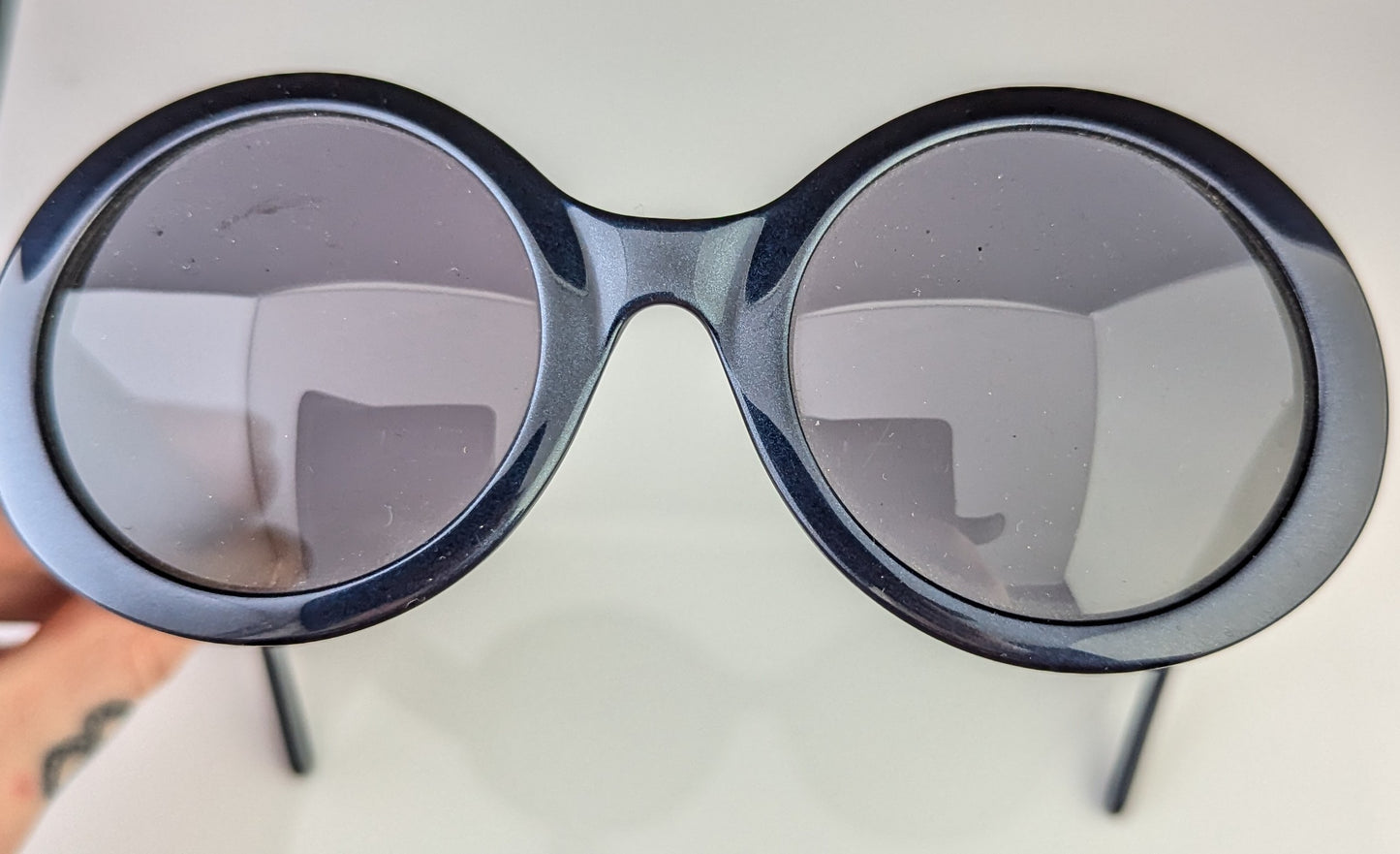 Gucci Oversized Sunglasses, dark blue, gold tone logo, cased