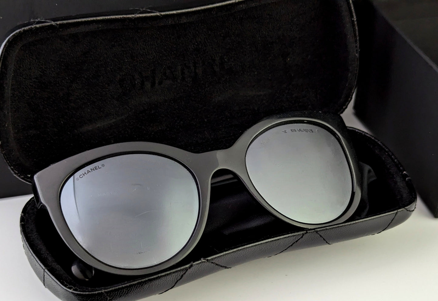 Chanel oversized sunglasses, black, cased