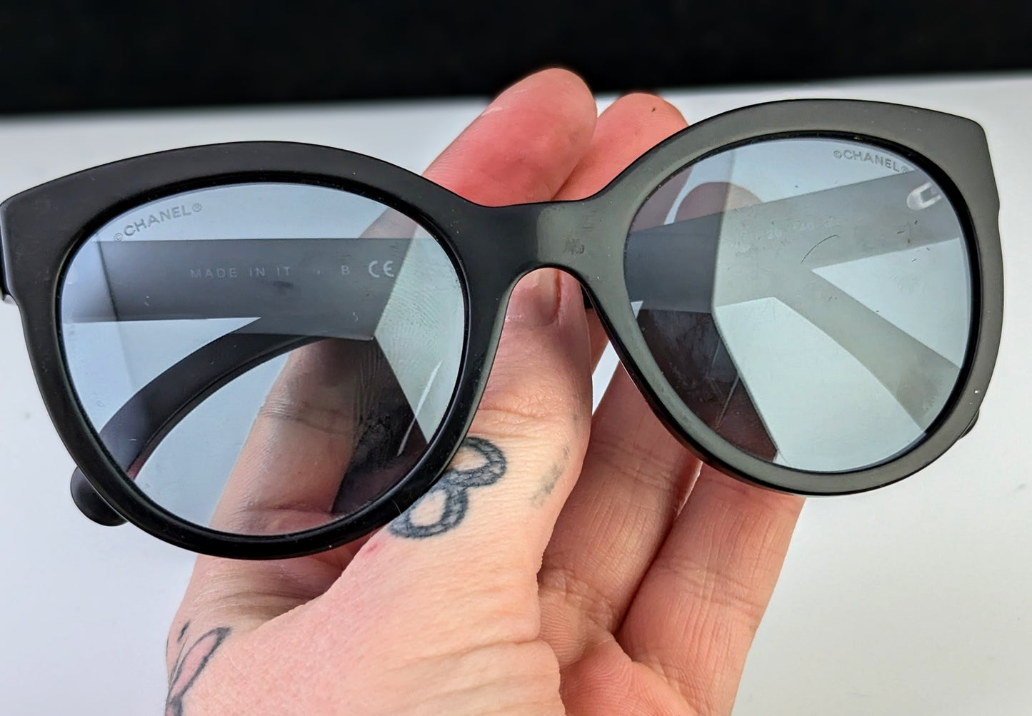 Chanel oversized sunglasses, black, cased
