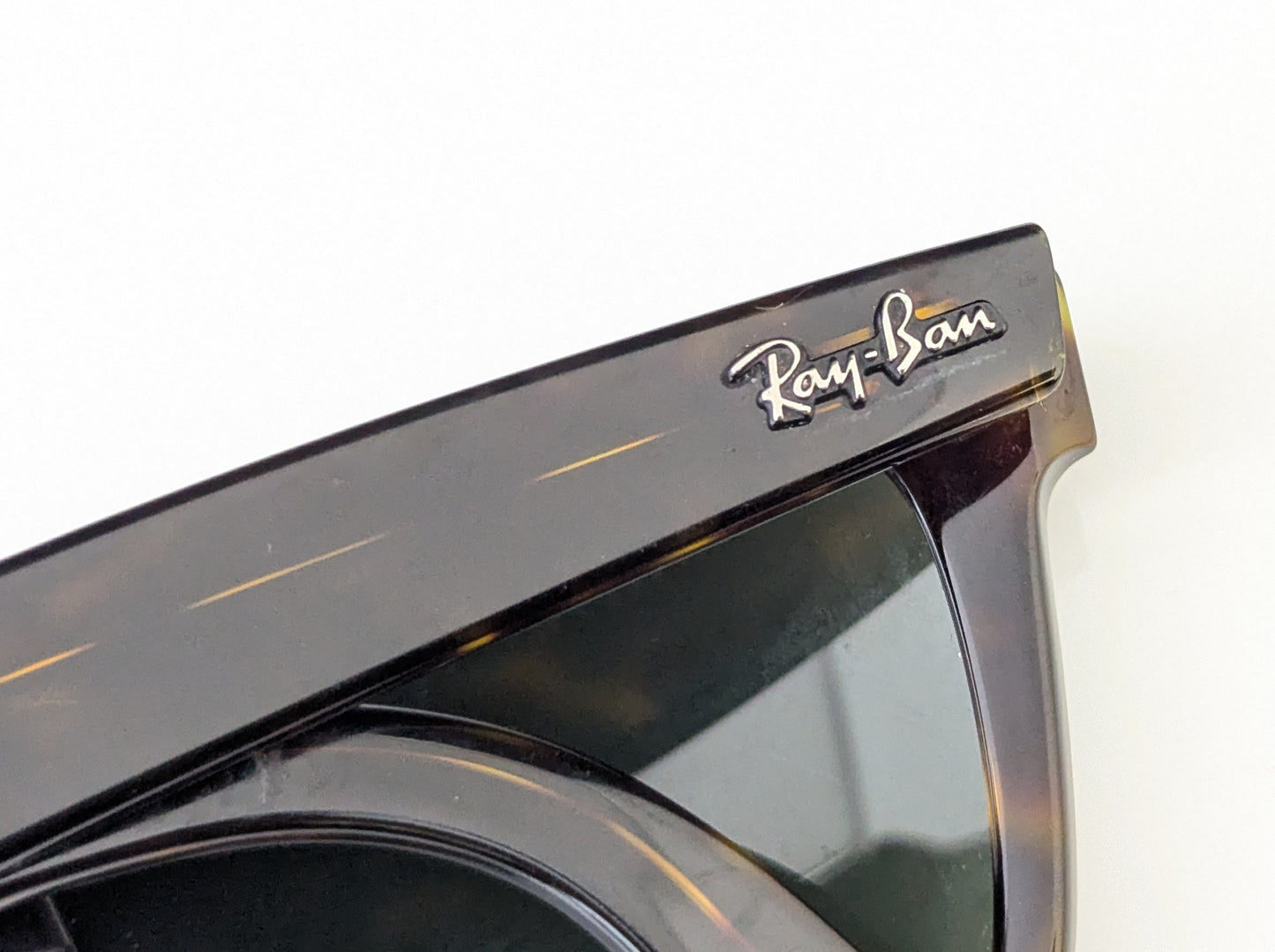 Vintage Ray-Ban Wayfarer sunglasses, cased