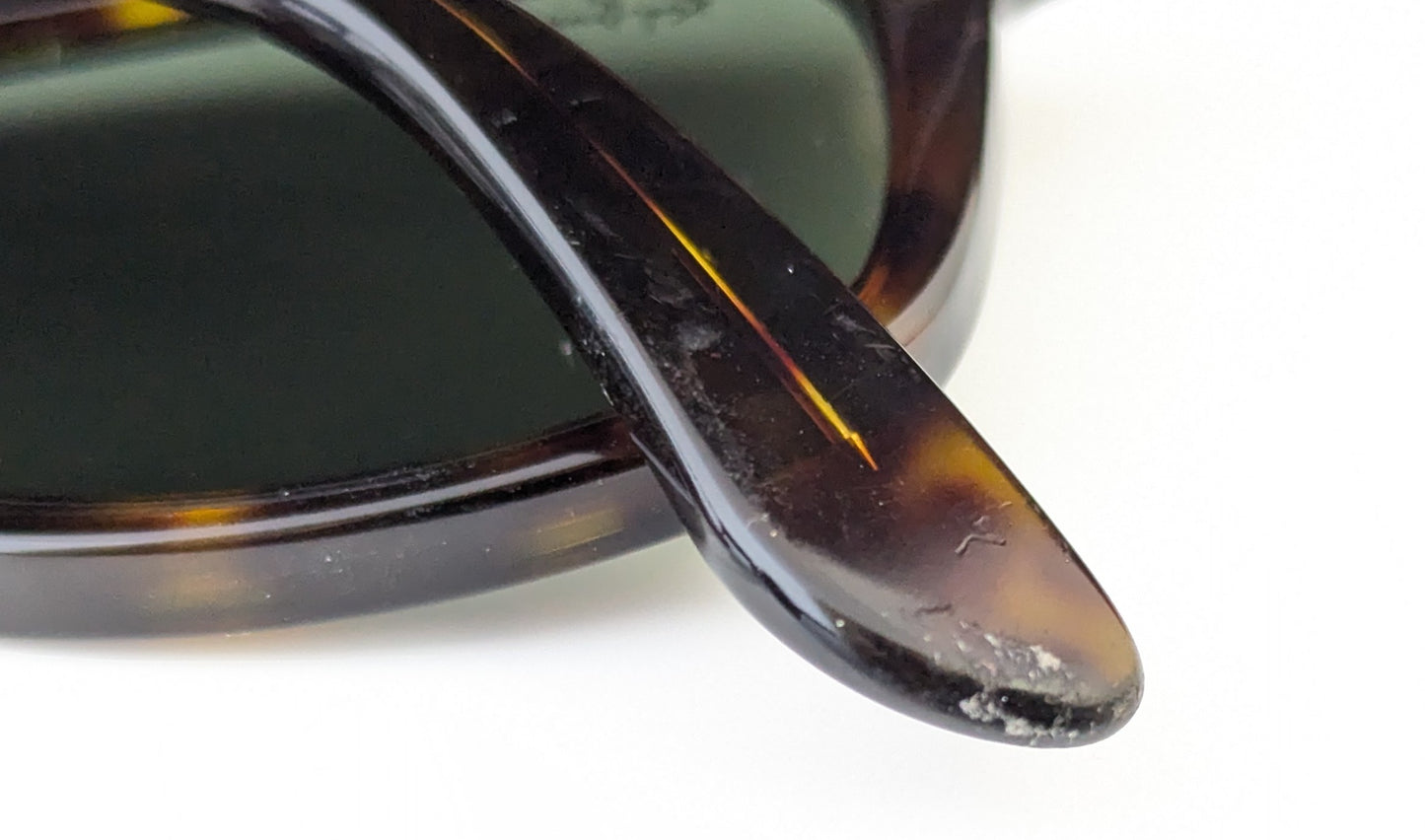 Vintage Ray-Ban Wayfarer sunglasses, cased