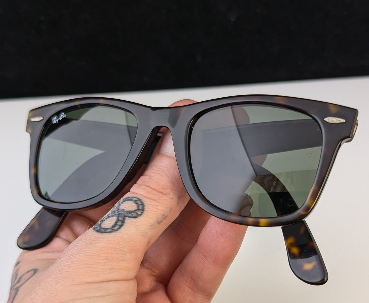 Vintage Ray-Ban Wayfarer sunglasses, cased