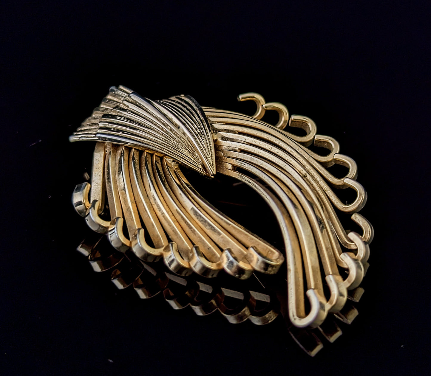 Vintage gold tone spray brooch, Kramer, Deco fan