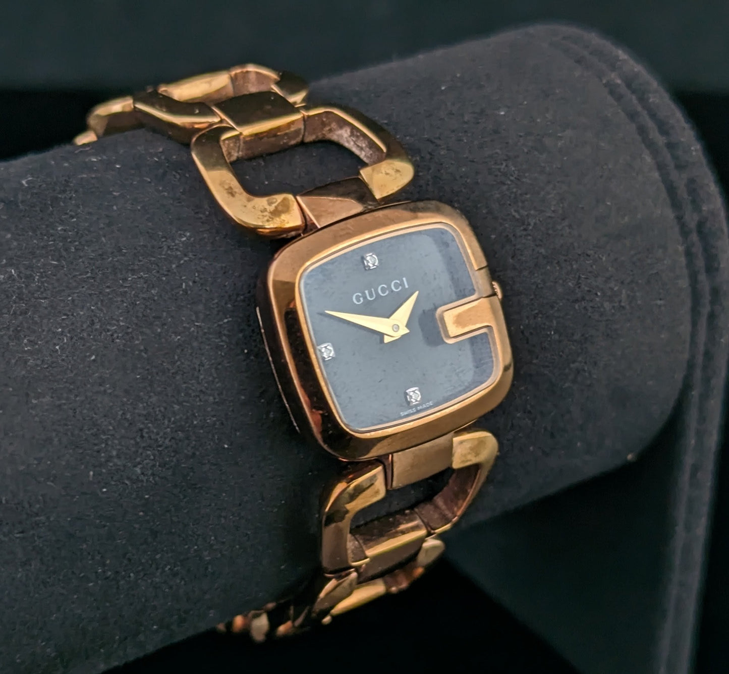 Gucci G ladies rose gold plated wristwatch, Diamond set